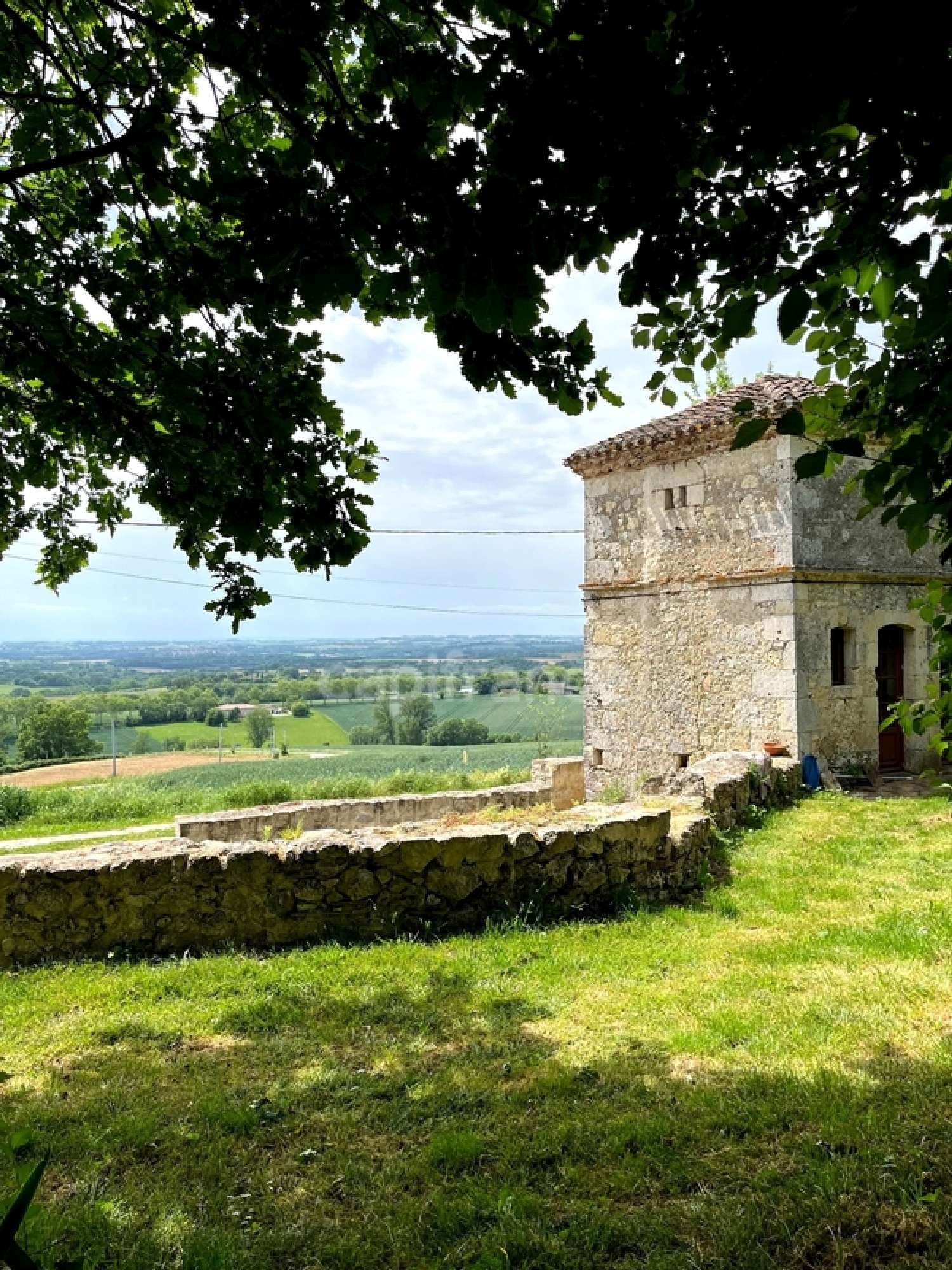  for sale castle Saint-Clar Gers 1