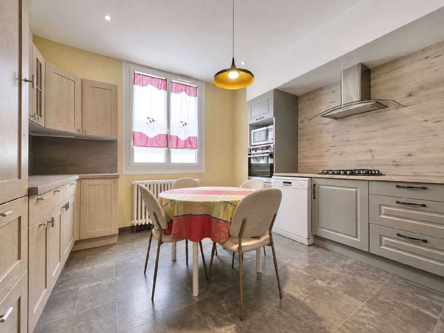  à vendre maison de ville Albertville Savoie 4