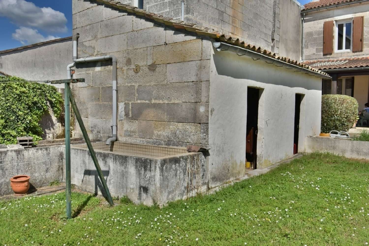  for sale city house Angoulême Charente 7