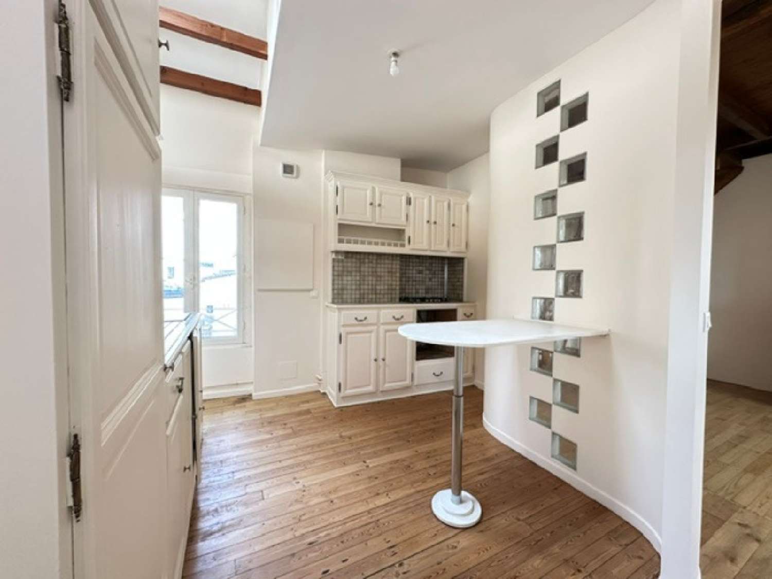 te koop stadshuis Angoulême Charente 8