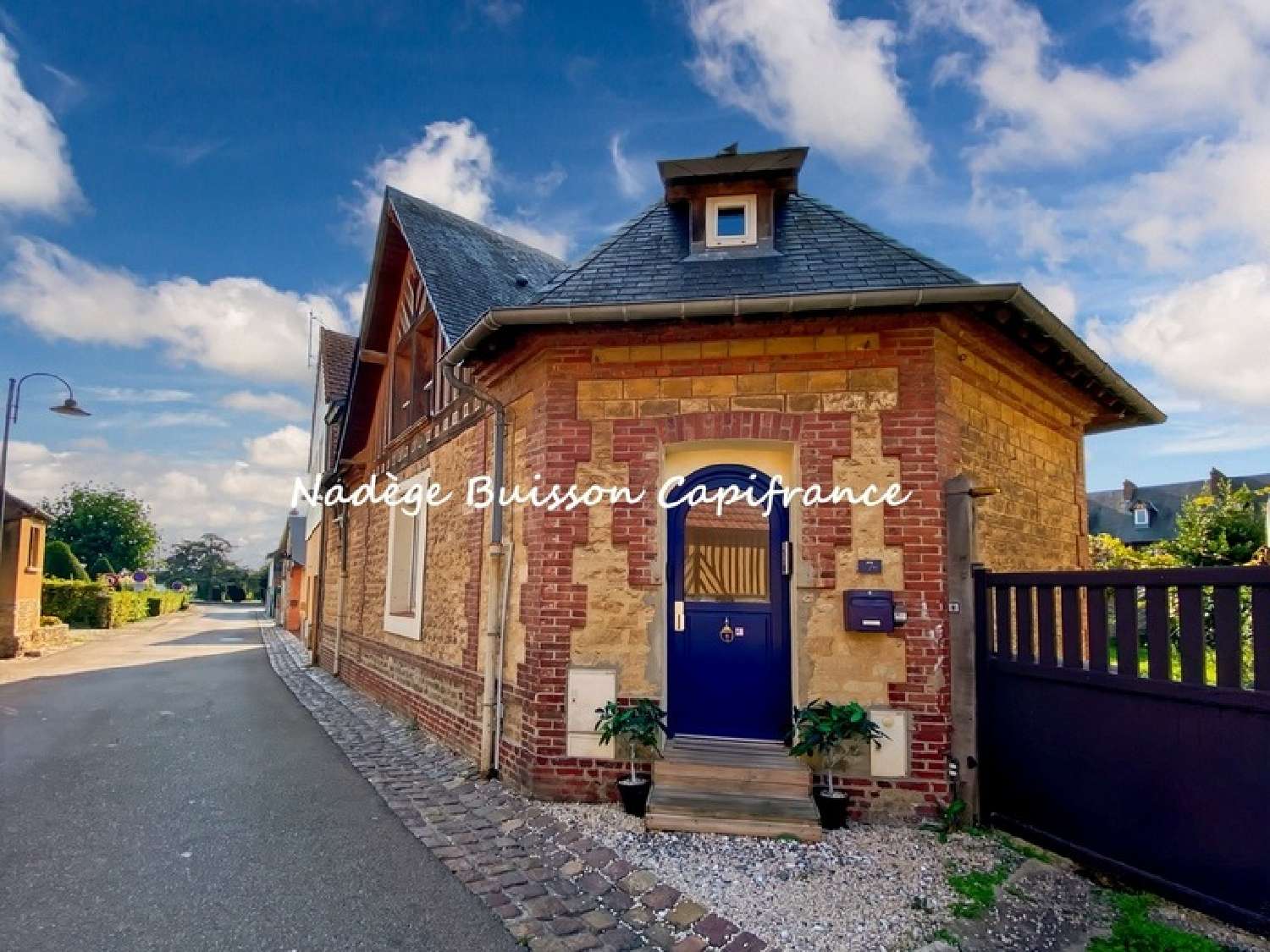  for sale city house Dives-sur-Mer Calvados 2