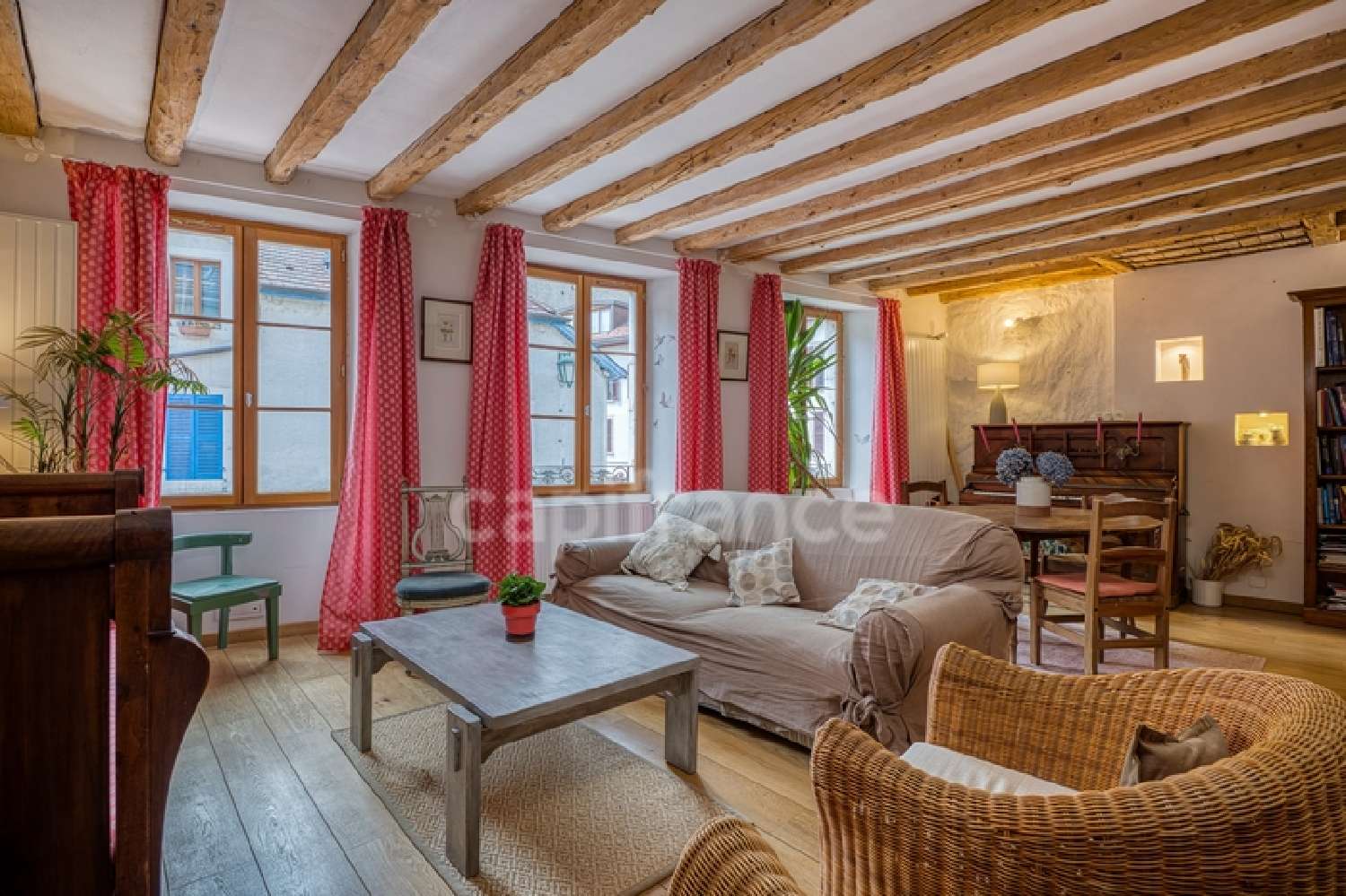 à vendre maison de ville Gex Ain 3