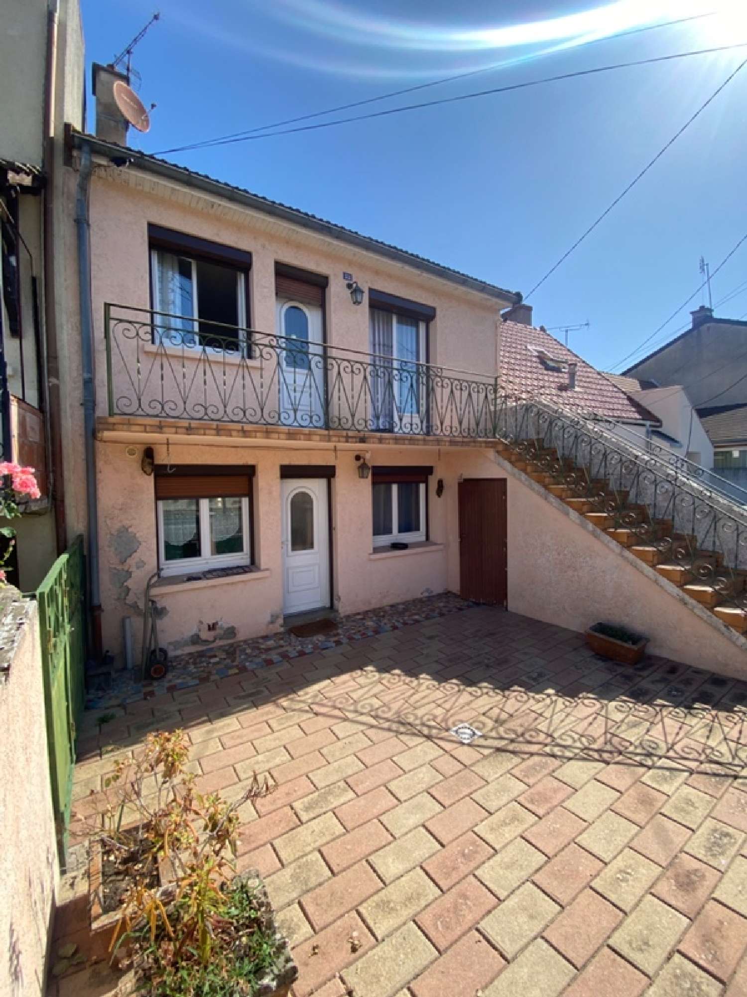  à vendre maison de ville Gueugnon Saône-et-Loire 1
