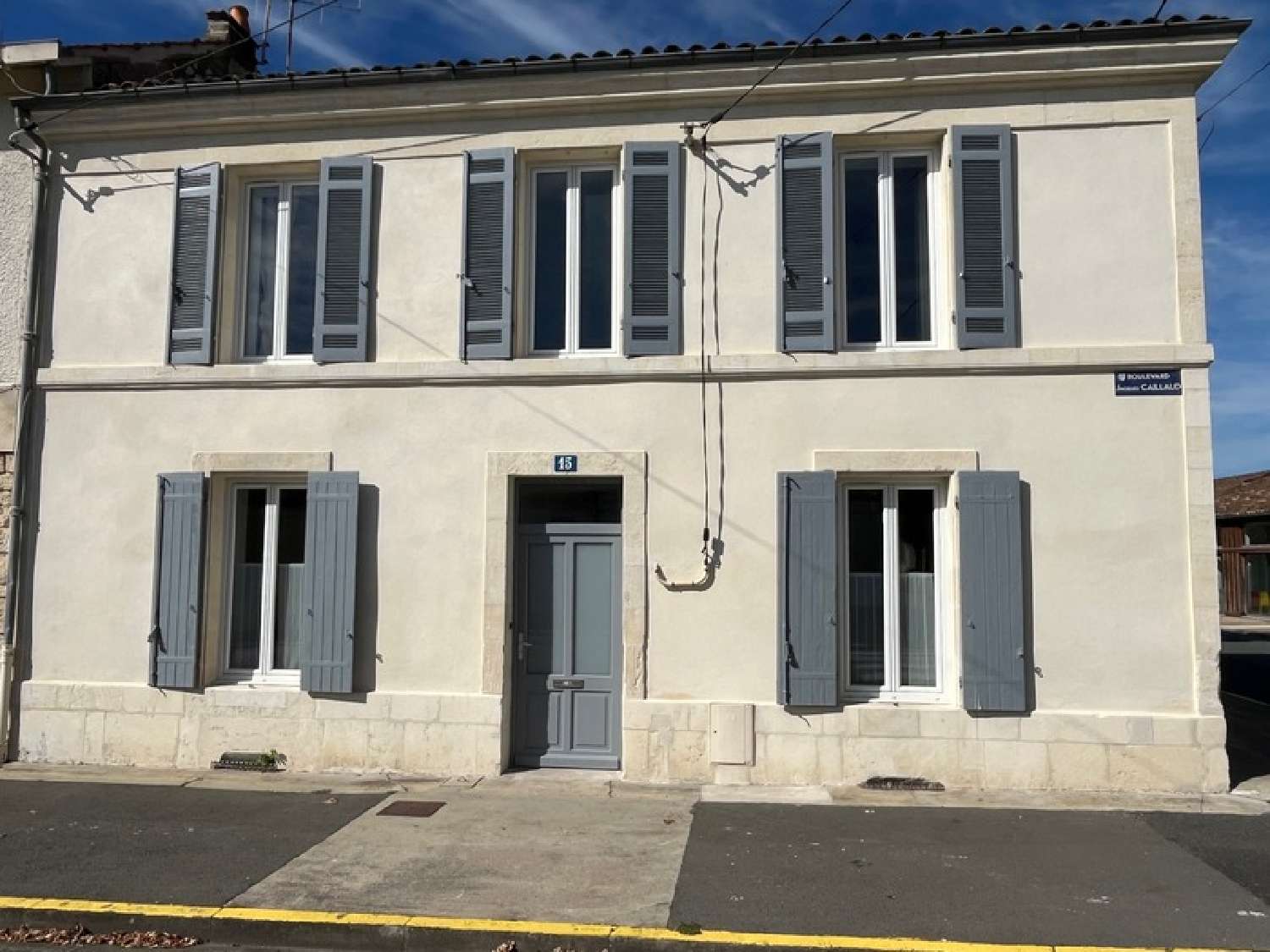  à vendre maison de ville Saint-Jean-d'Angély Charente-Maritime 2