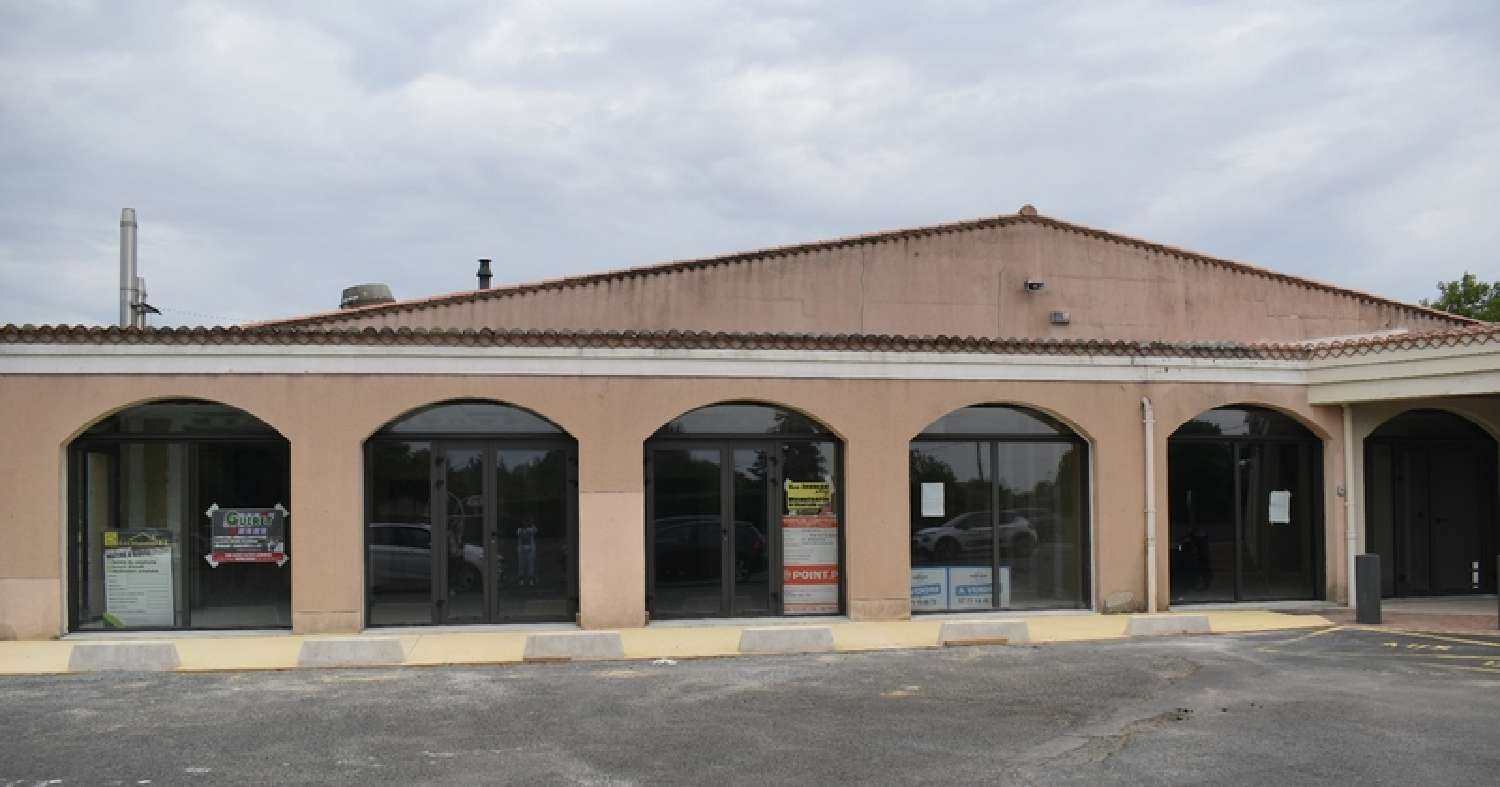  for sale commercial Airvault Deux-Sèvres 4