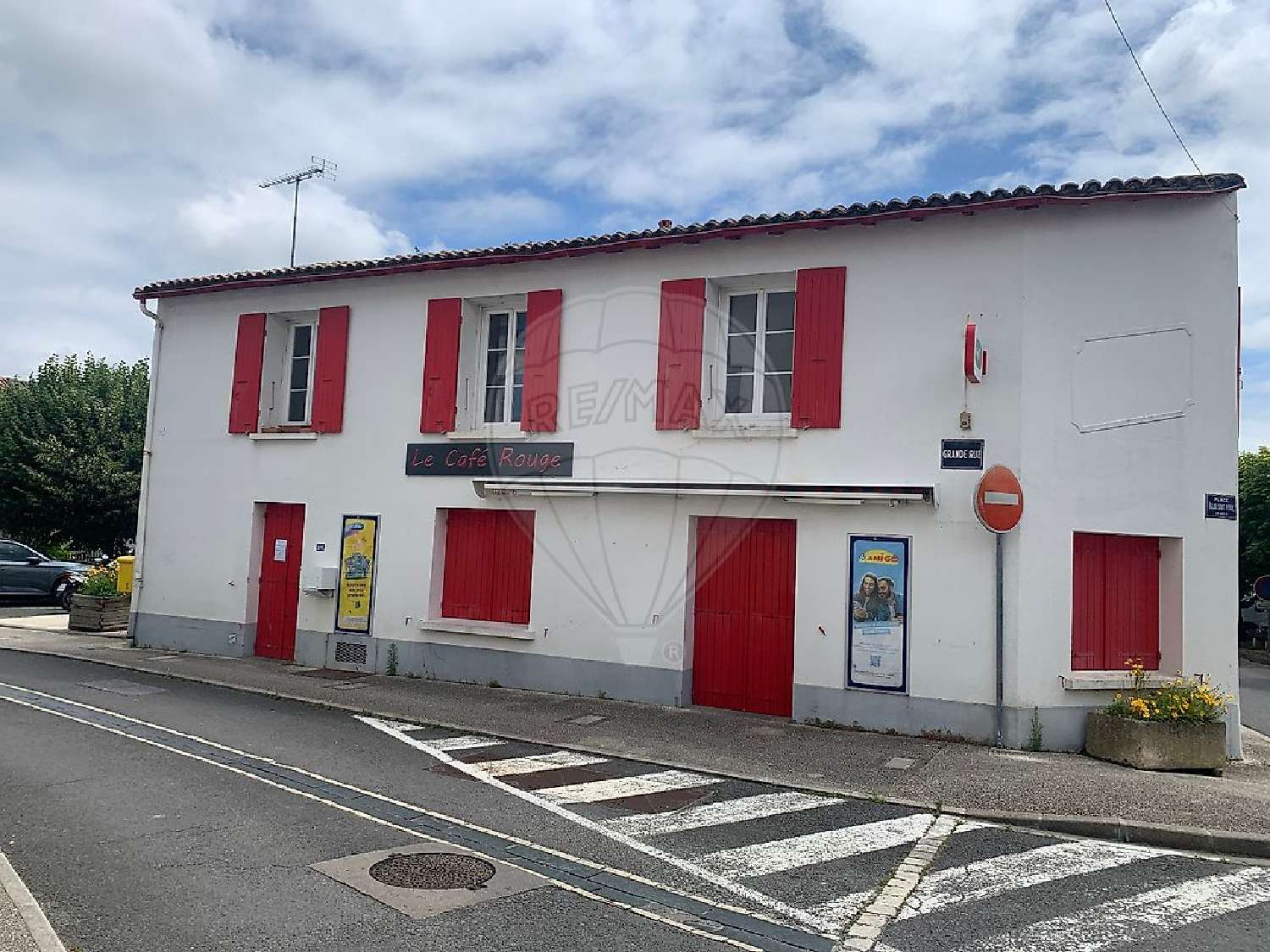  for sale commercial Cozes Charente-Maritime 1