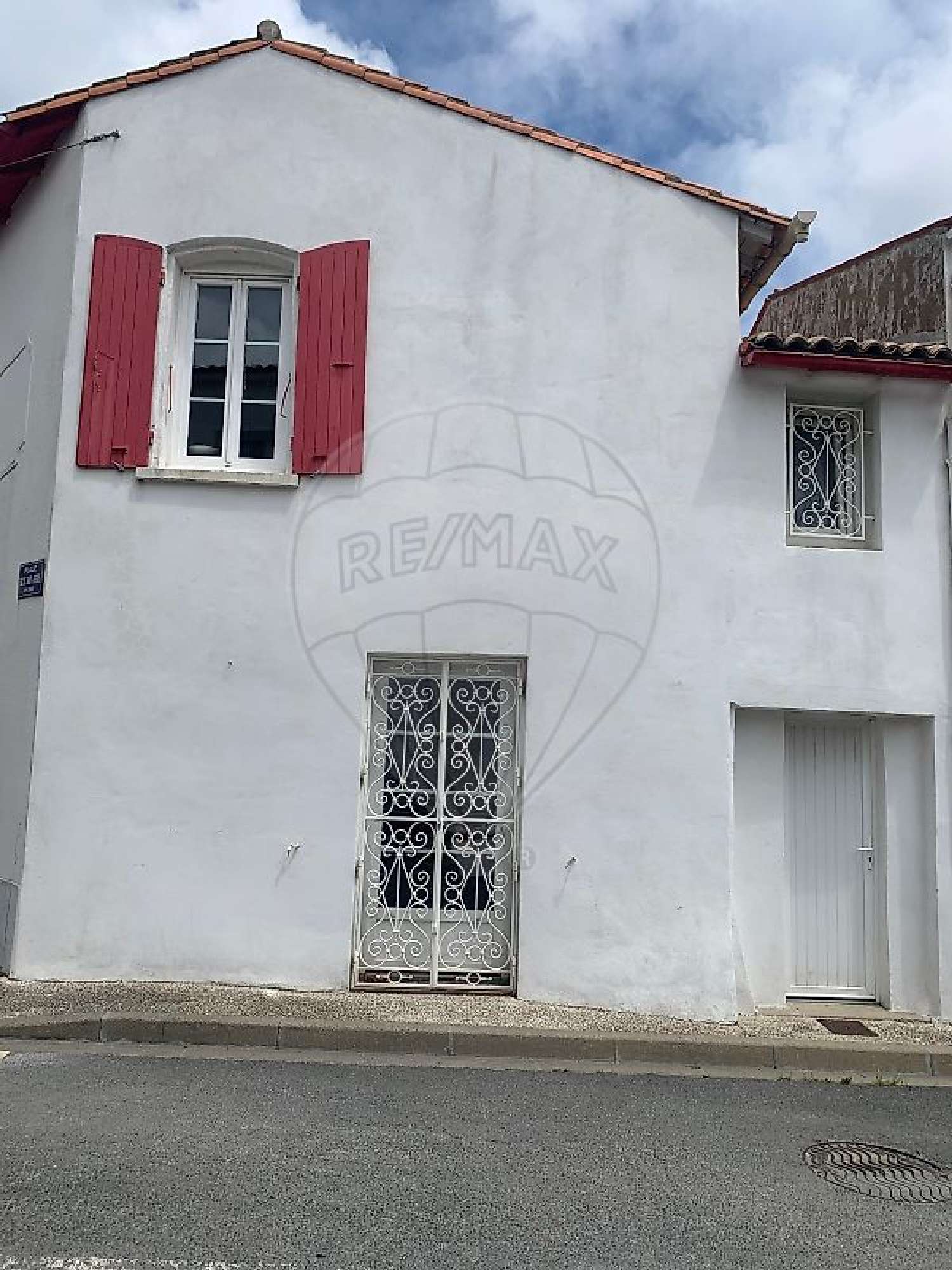  for sale commercial Cozes Charente-Maritime 3