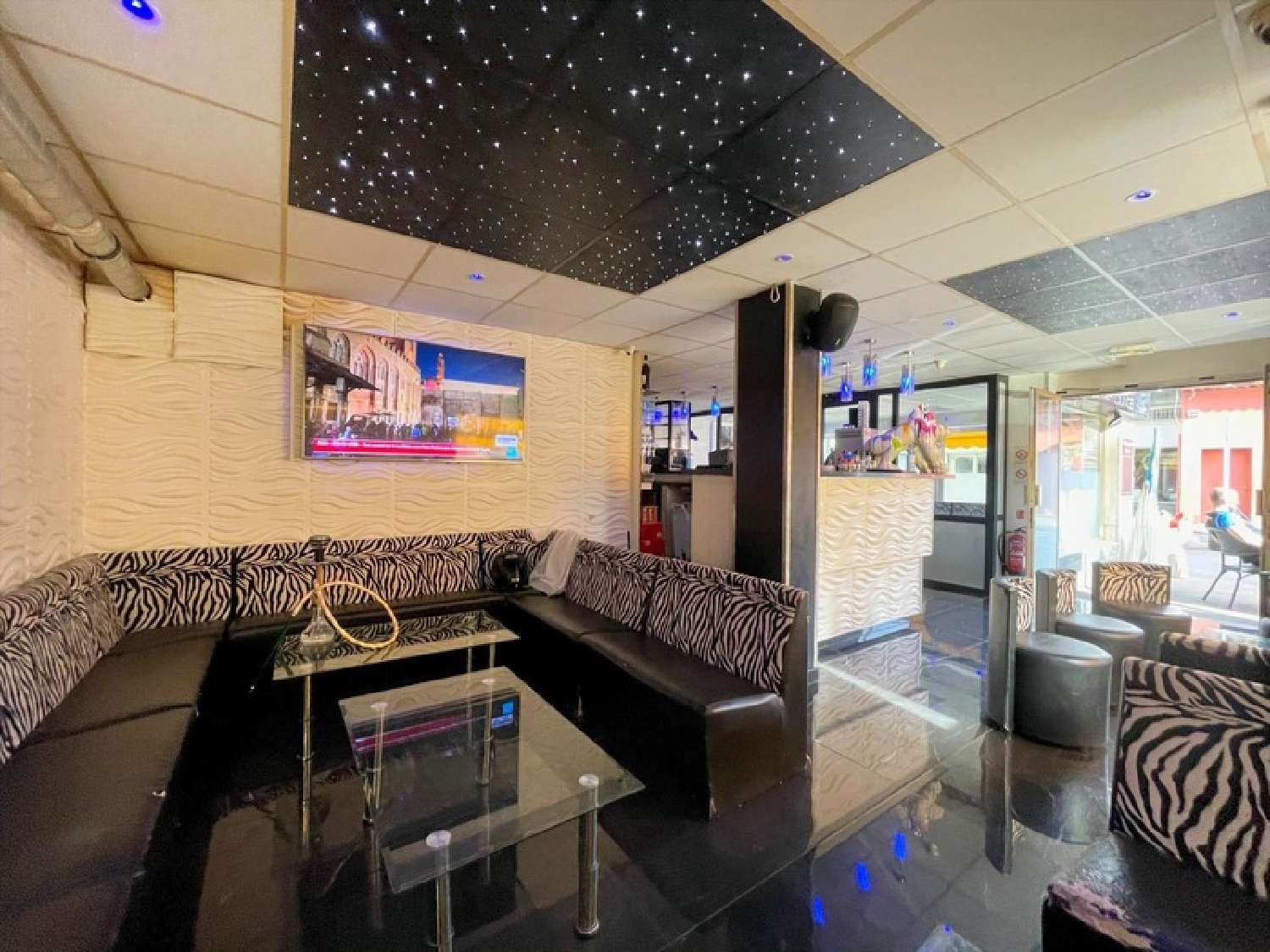  for sale commercial Juan-les-Pins Alpes-Maritimes 4
