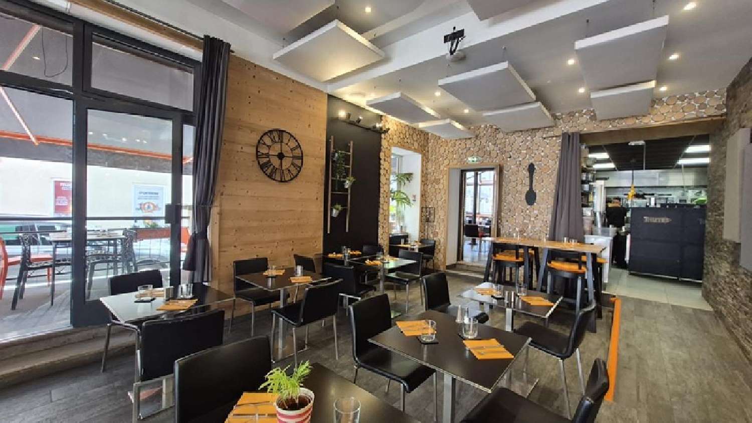  te koop bedrijfsruimte/ kantoor Le Bourg-d'Oisans Isère 2