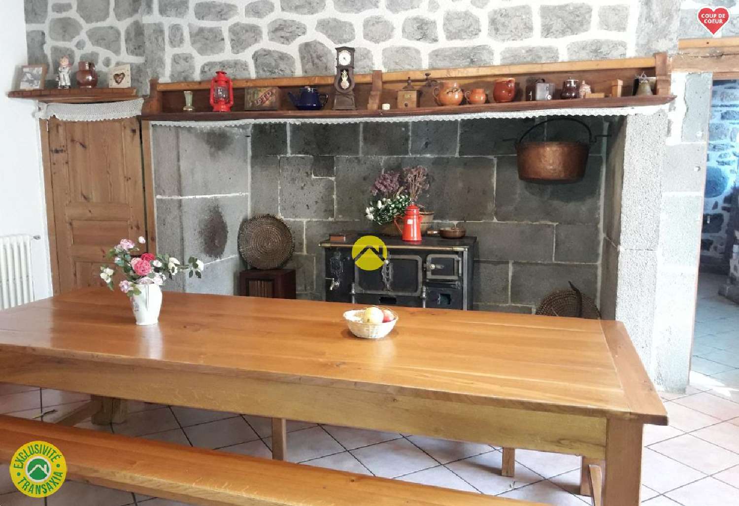 te koop bedrijfsruimte/ kantoor Peyrusse Cantal 7