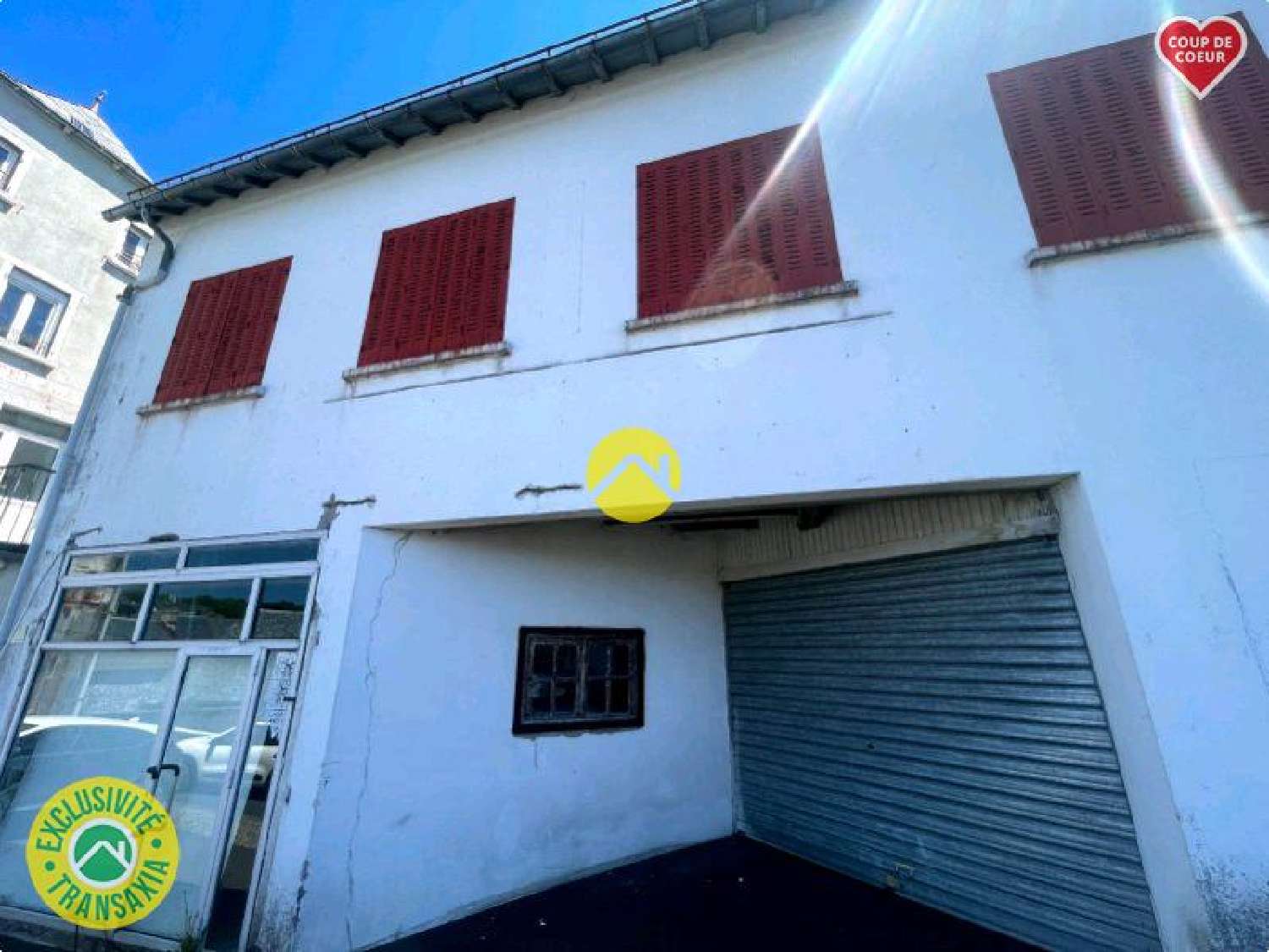  te koop bedrijfsruimte/ kantoor Pierrefort Cantal 3