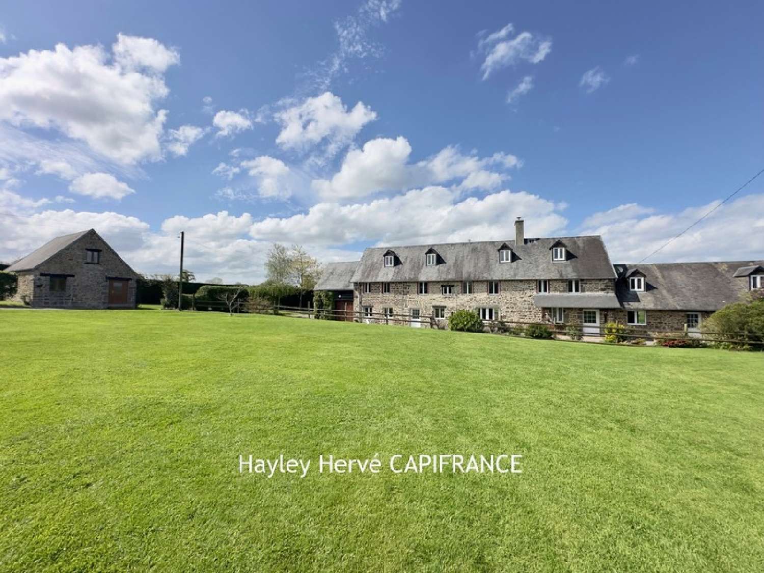  for sale estate Fleury Manche 6