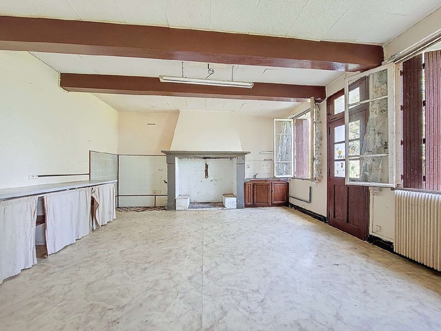  for sale estate Gueyze Lot-et-Garonne 4