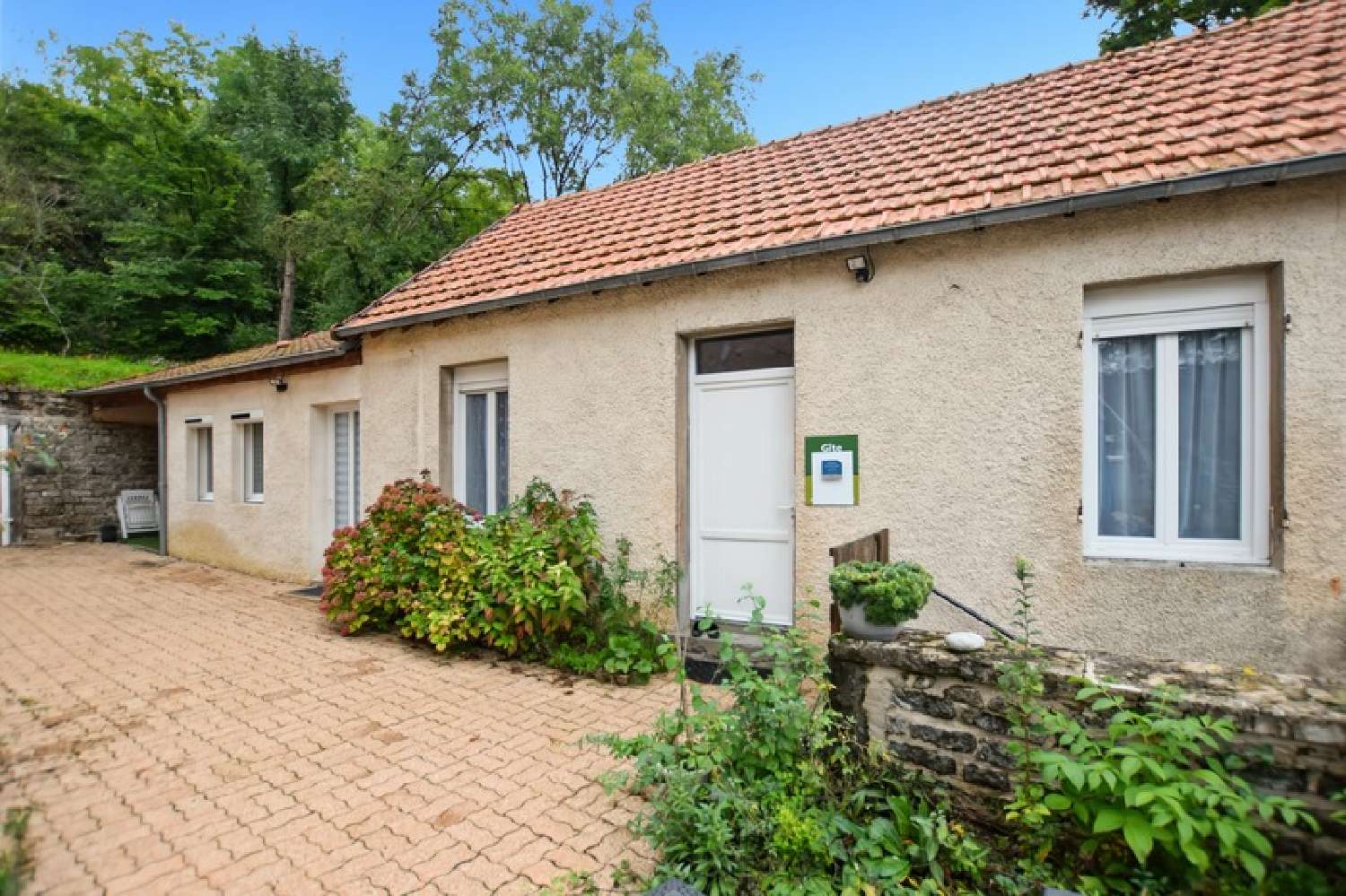 à vendre propriété Saint-Sernin-du-Plain Saône-et-Loire 4