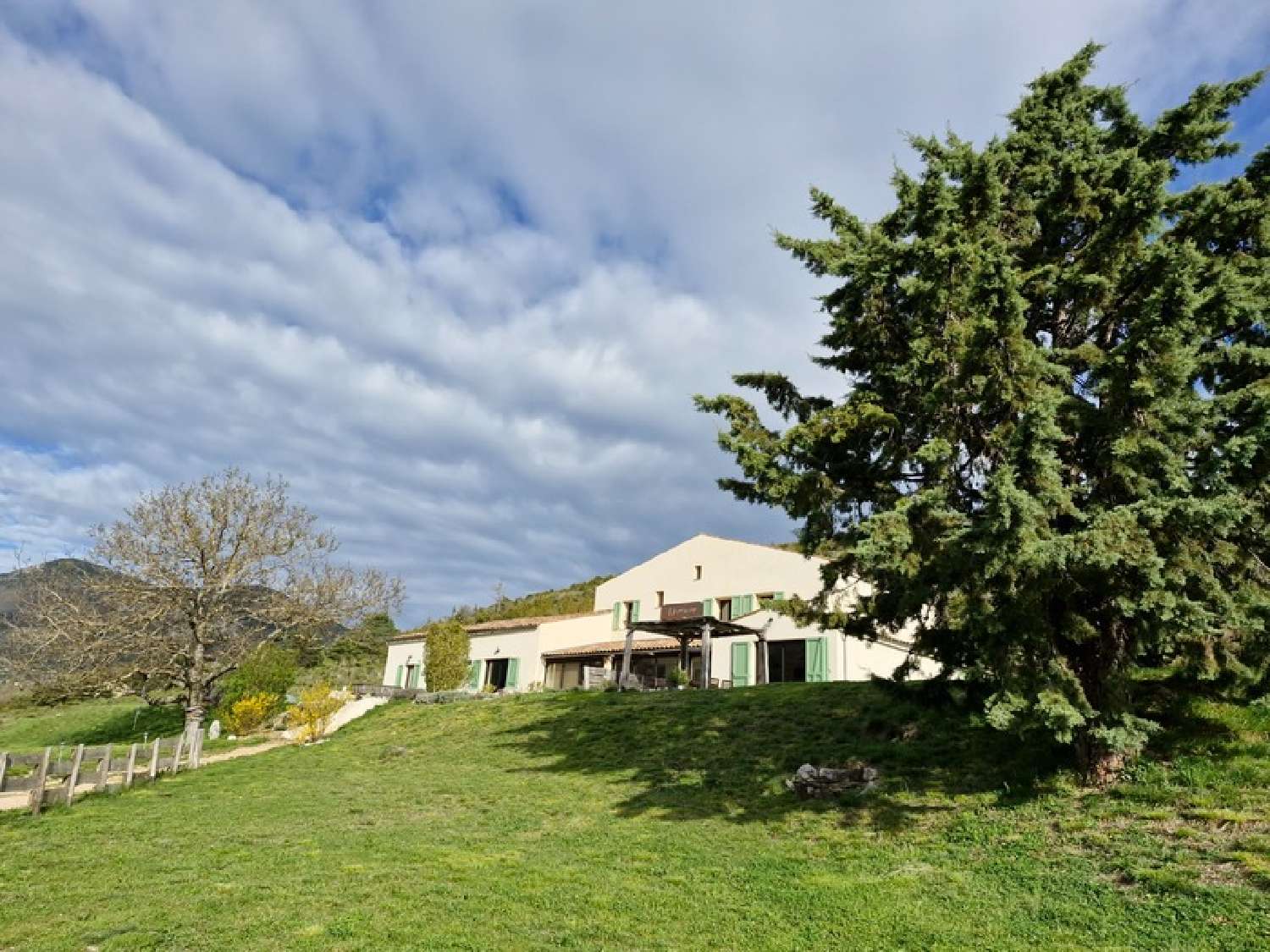  à vendre propriété Taloire Alpes-de-Haute-Provence 8