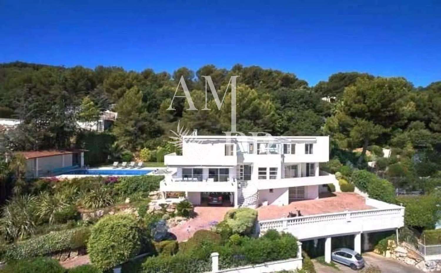  te koop landgoed Vallauris Alpes-Maritimes 1