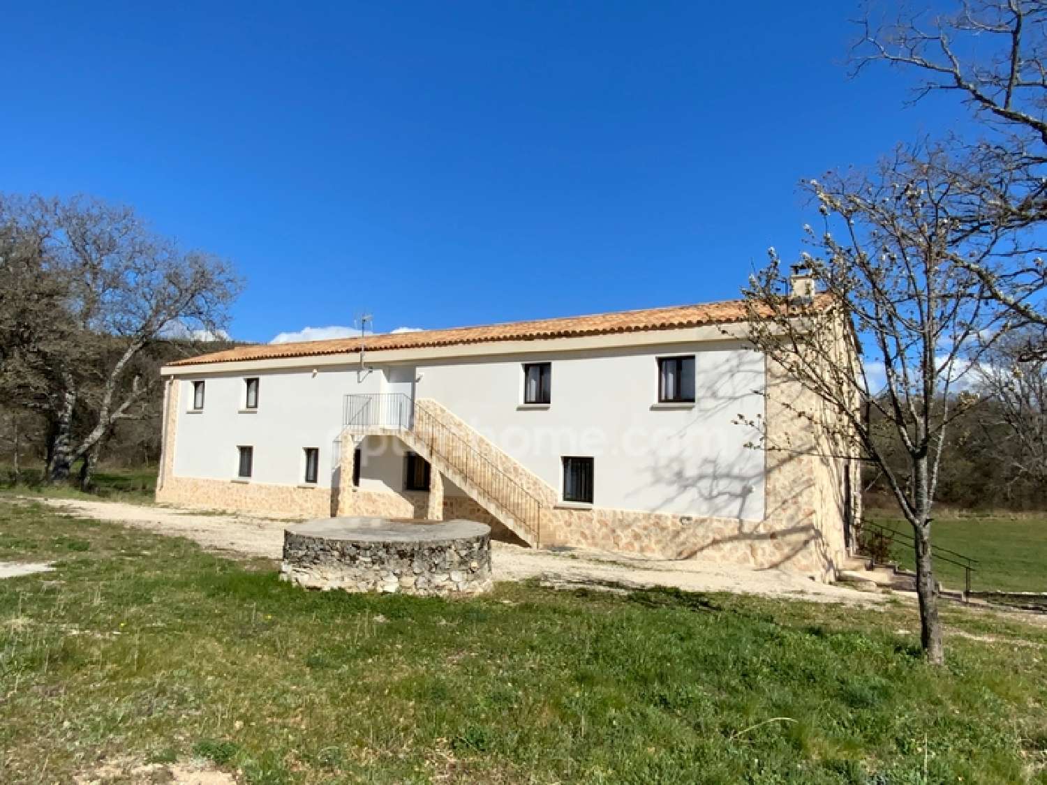  te koop boerderij Banon Alpes-de-Haute-Provence 3