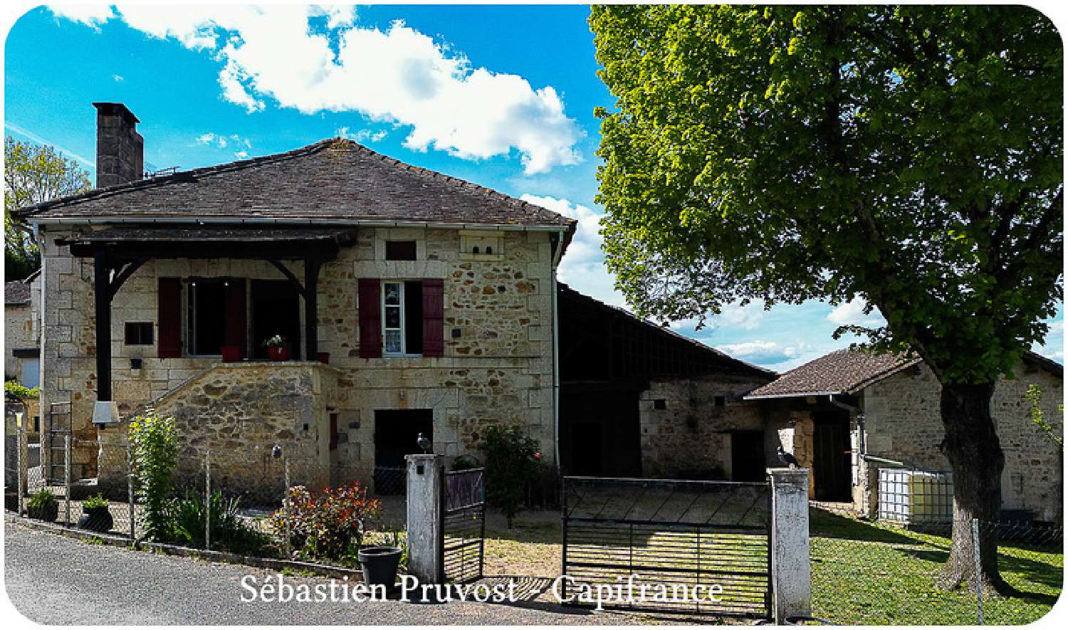  for sale farm Brantôme Dordogne 2