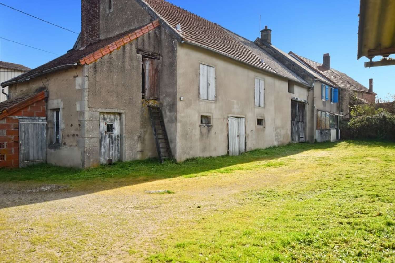  for sale farm Collonge-la-Madeleine Saône-et-Loire 4