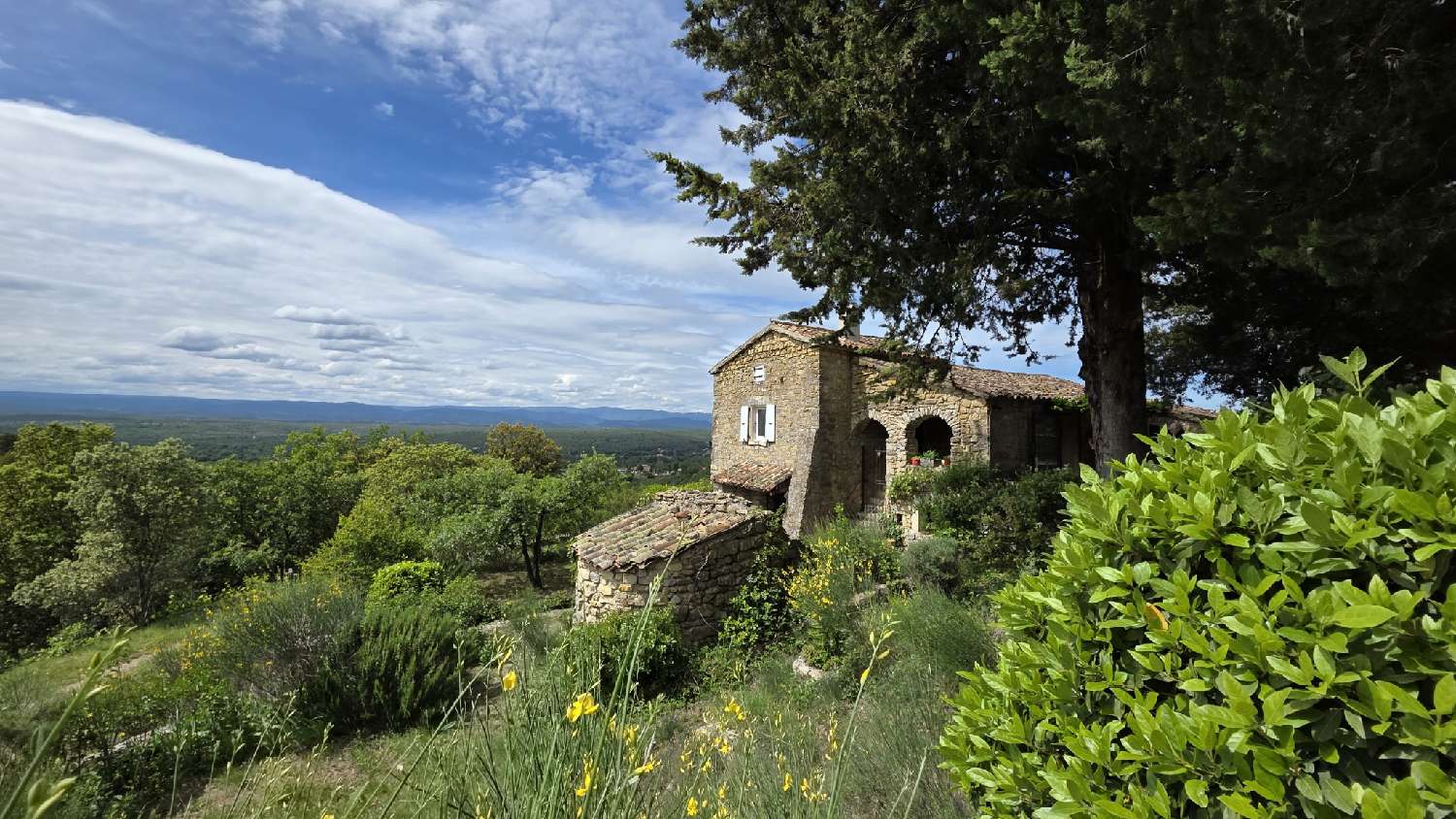  en venta casa rústica Grospierres Ardèche 2