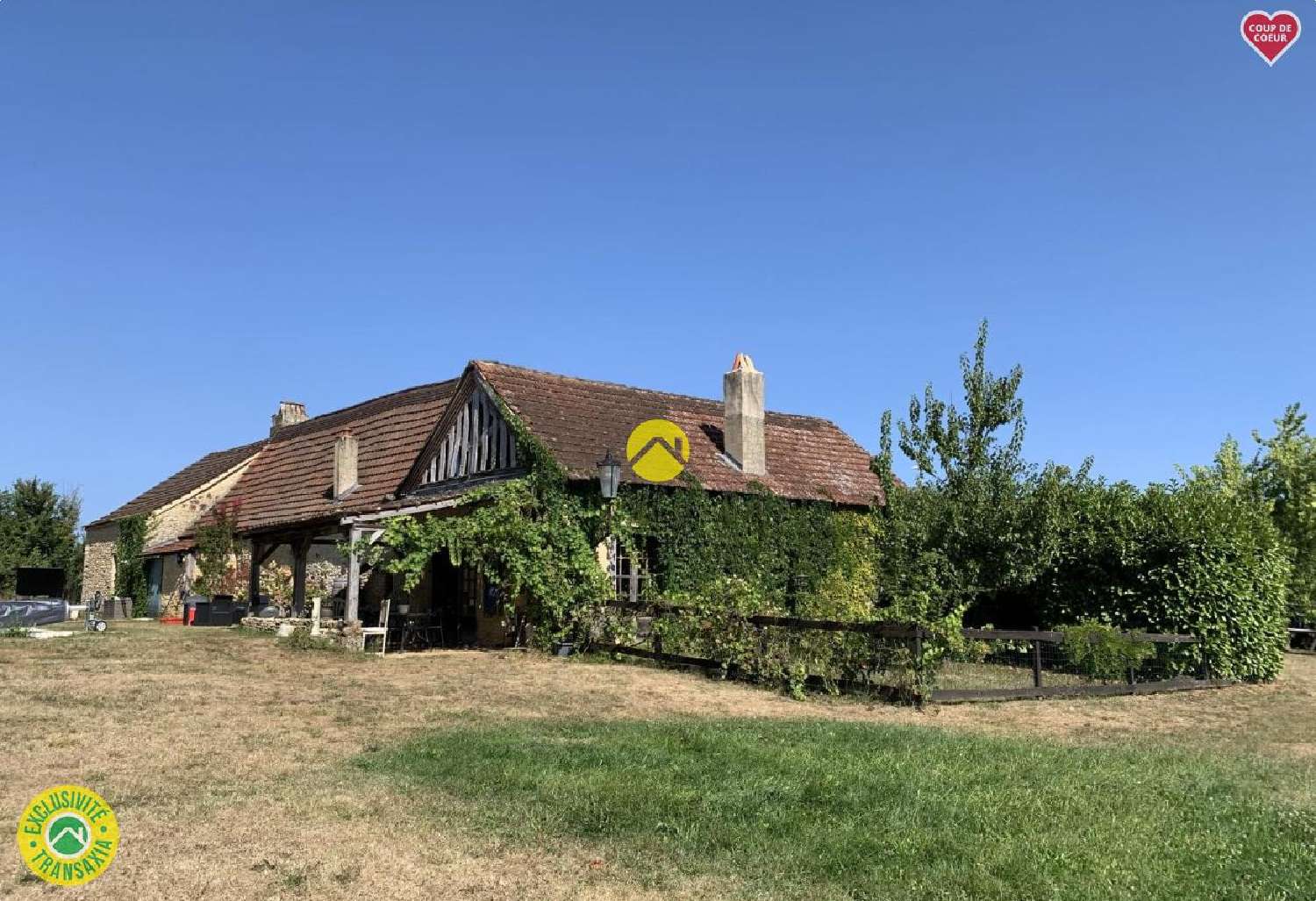 te koop boerderij Saint-Laurent-des-Bâtons Dordogne 2