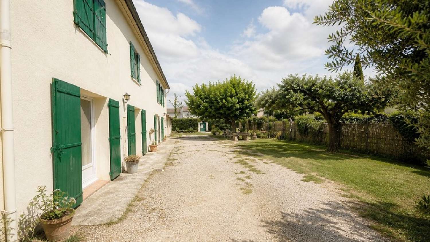  for sale farm Salon-de-Provence Bouches-du-Rhône 3