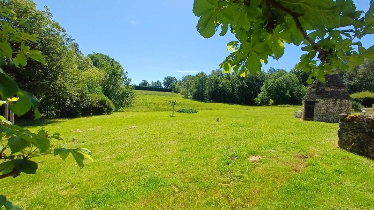à vendre ferme Thenon Dordogne 3