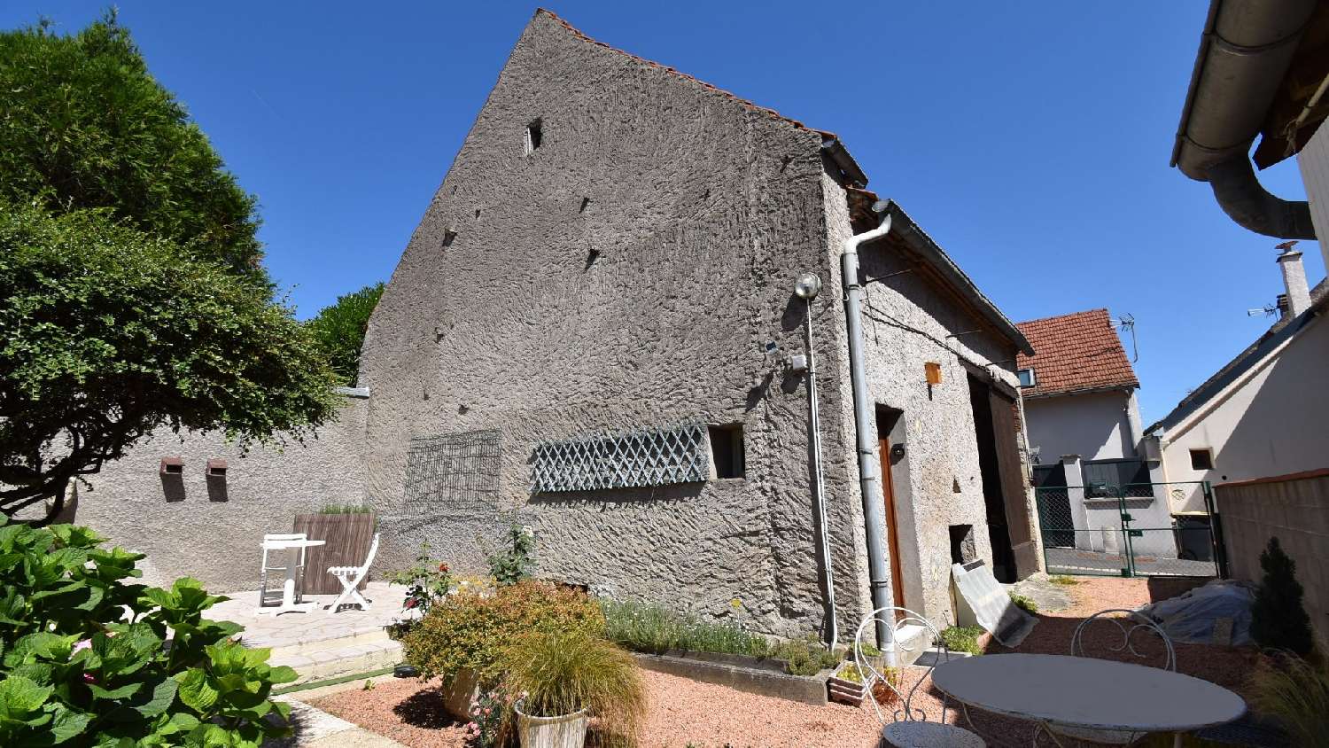  for sale house Abrest Allier 1