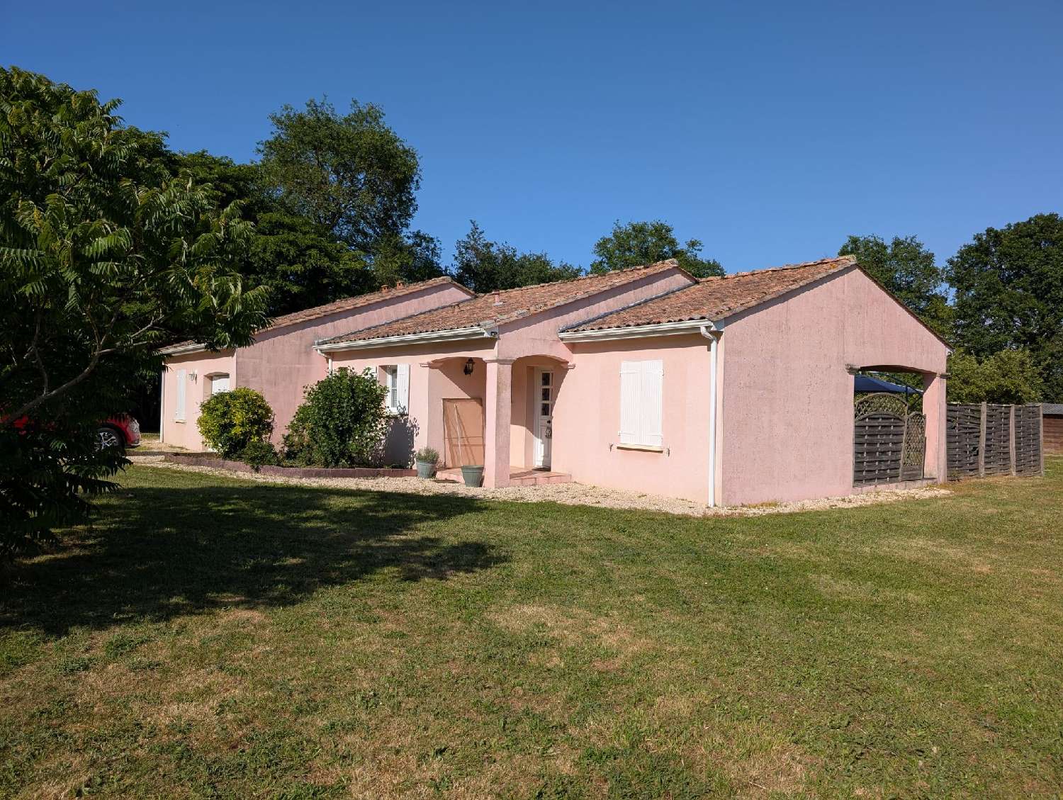 te koop huis Abzac Charente 1