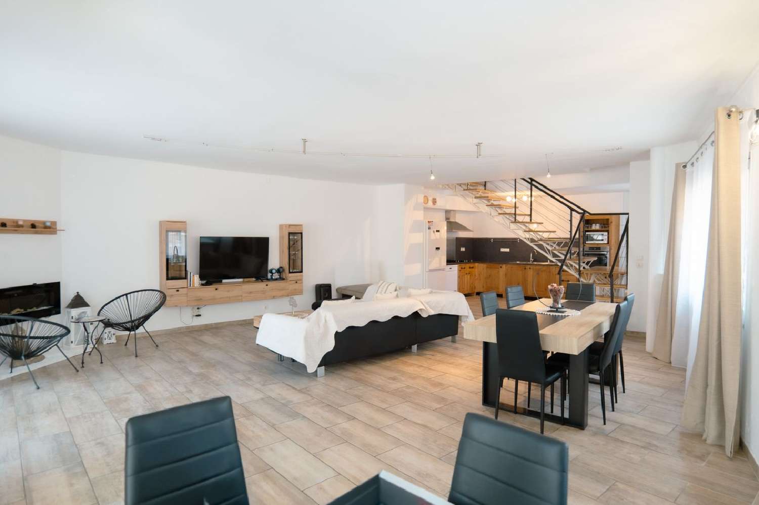 à vendre maison Adissan Hérault 3