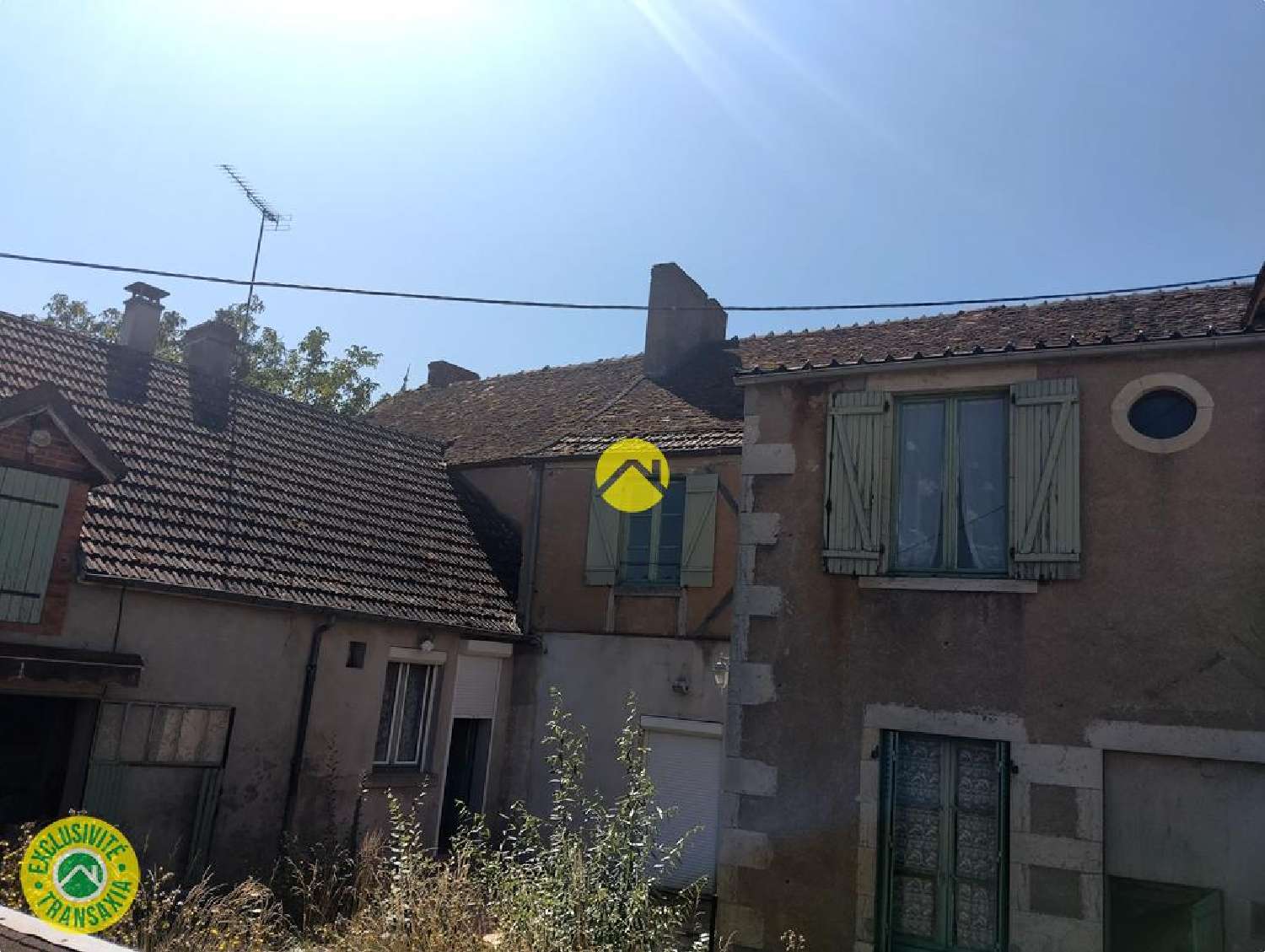  te koop huis Ainay-le-Château Allier 1