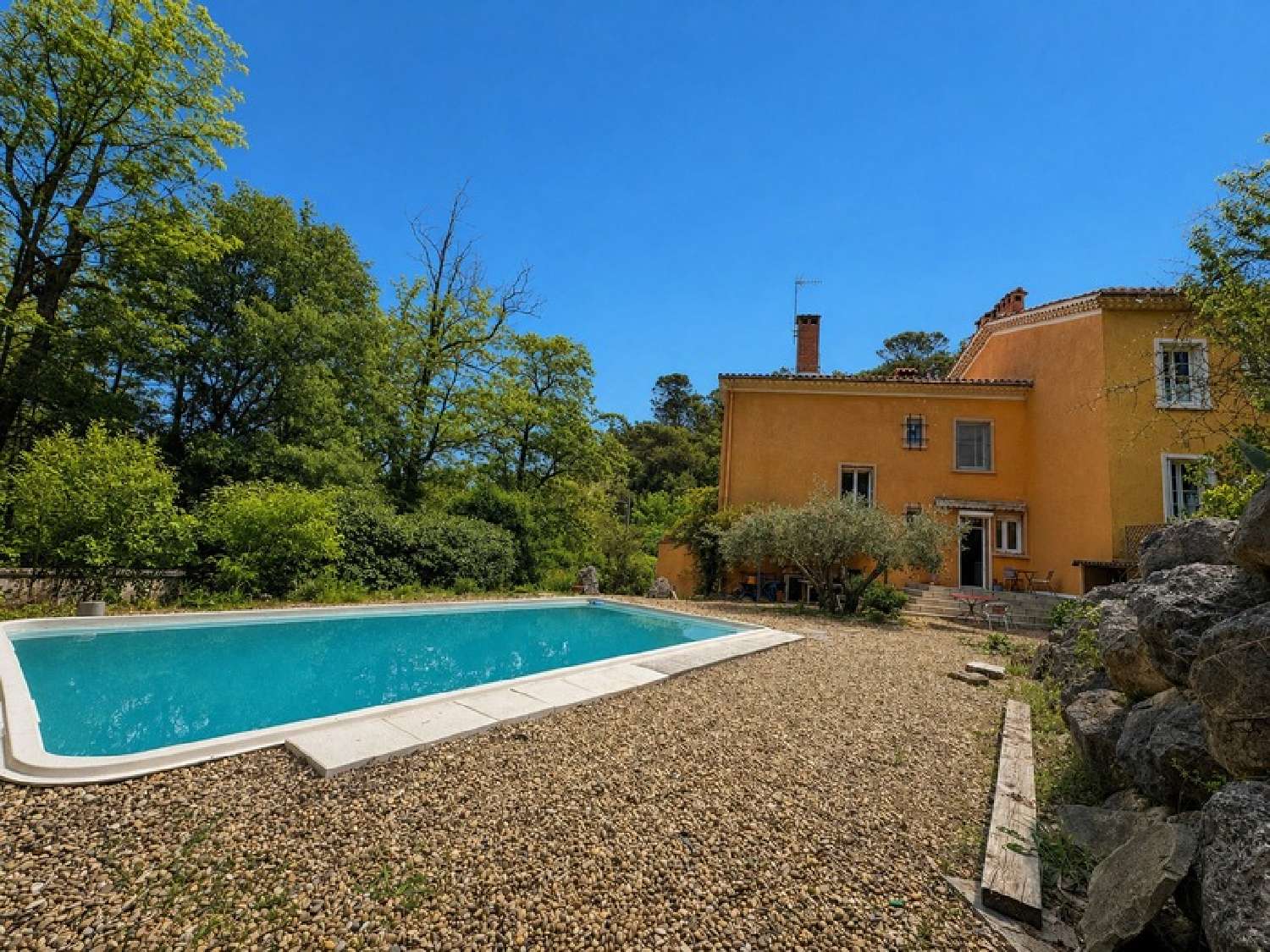  à vendre maison Alès Gard 1