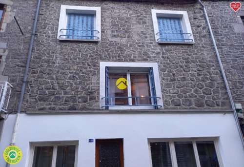 Allanche Cantal huis foto