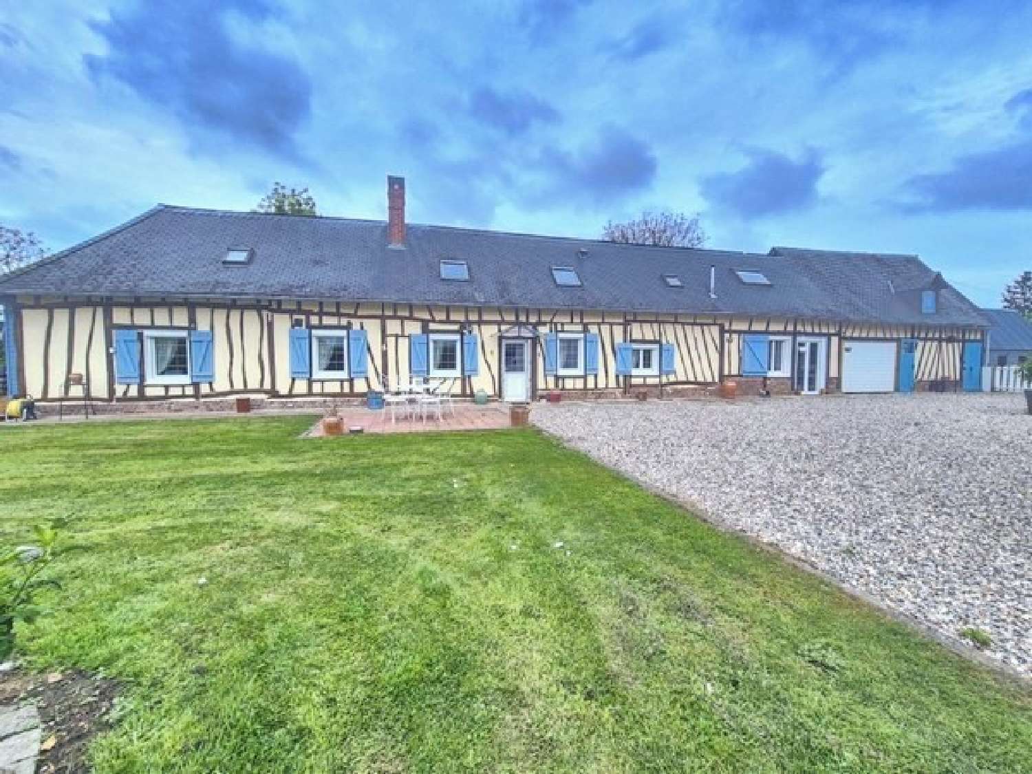  à vendre maison Aumale Seine-Maritime 1