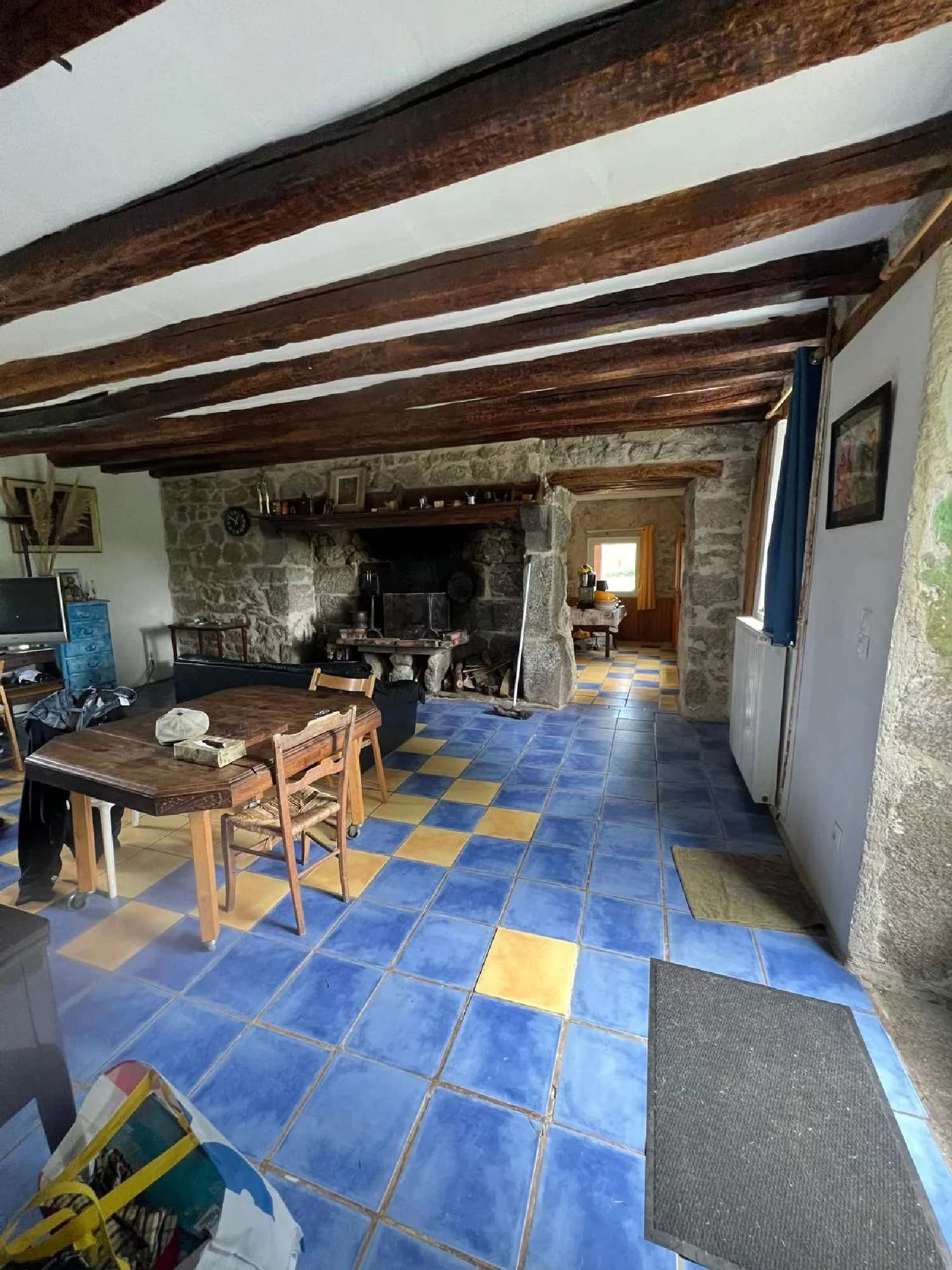 te koop huis Auzances Creuse 3