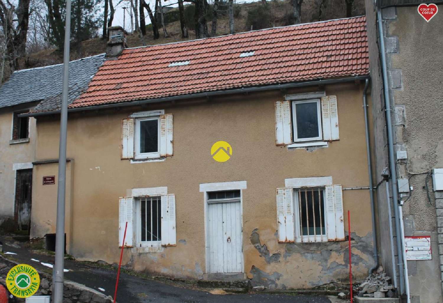 te koop huis Badailhac Cantal 1