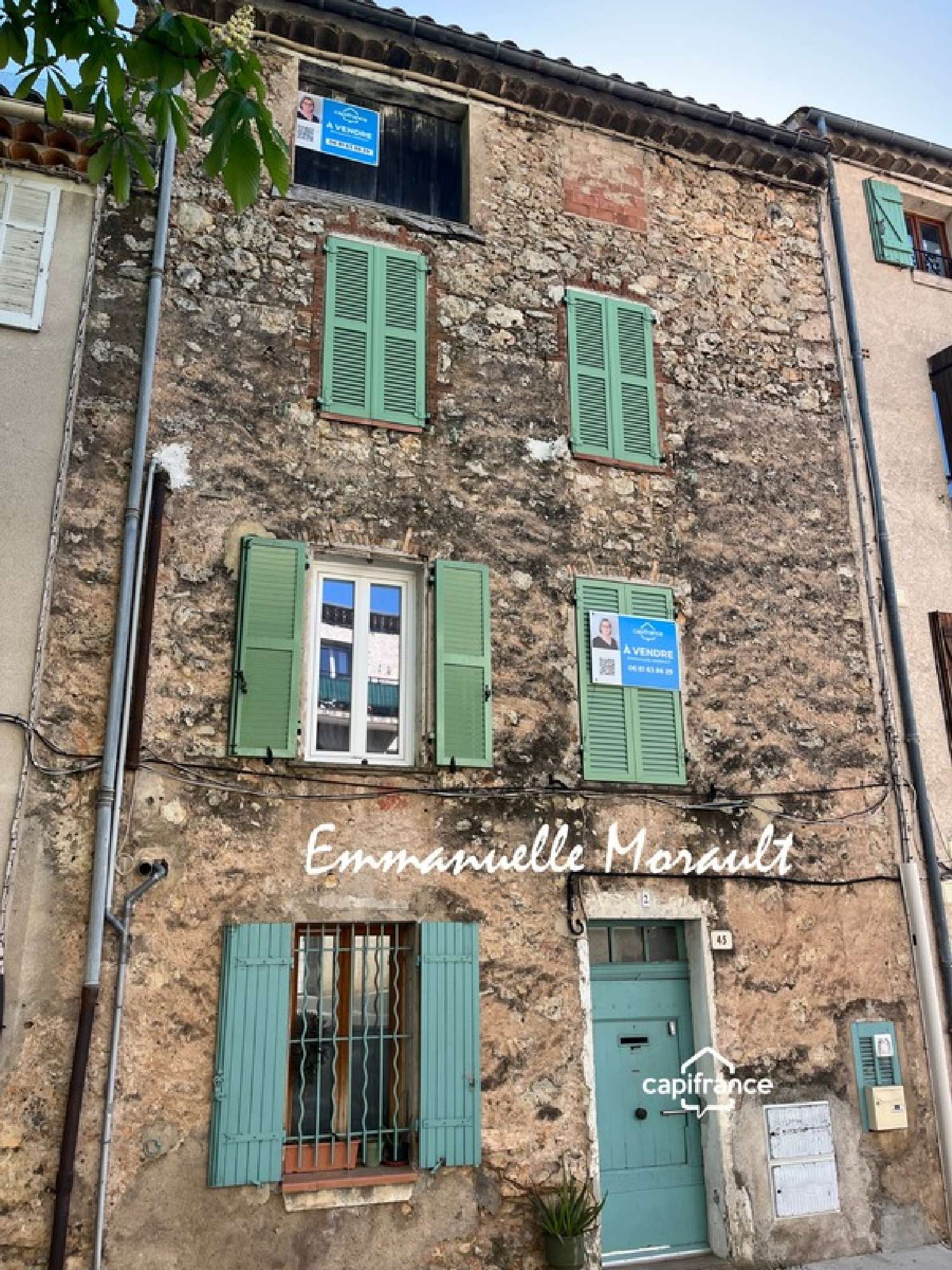  for sale house Bagnols-en-Forêt Var 2
