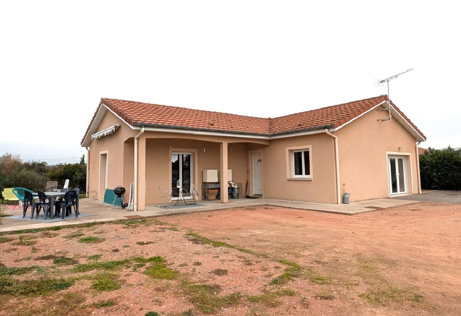  te koop huis Balbigny Loire 1