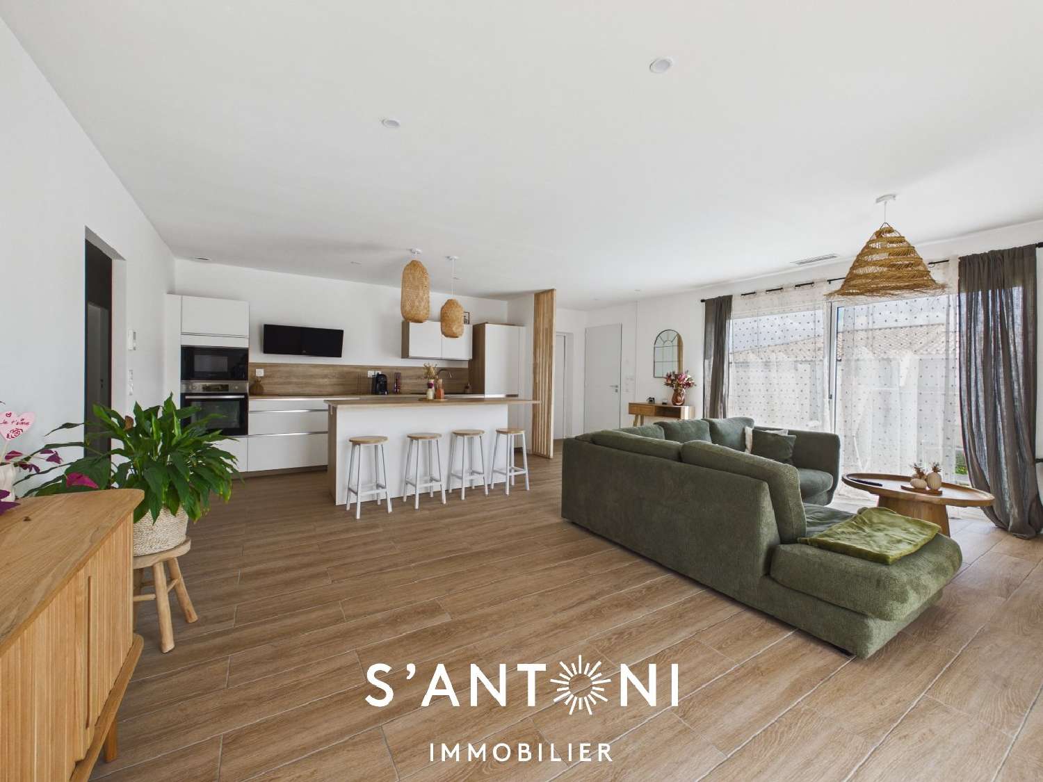  en venta casa Bassan Hérault 1