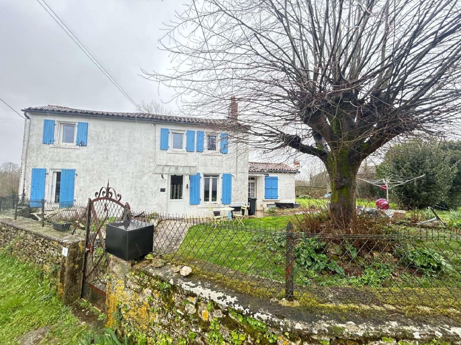  à vendre maison Bazoges-en-Pareds Vendée 1