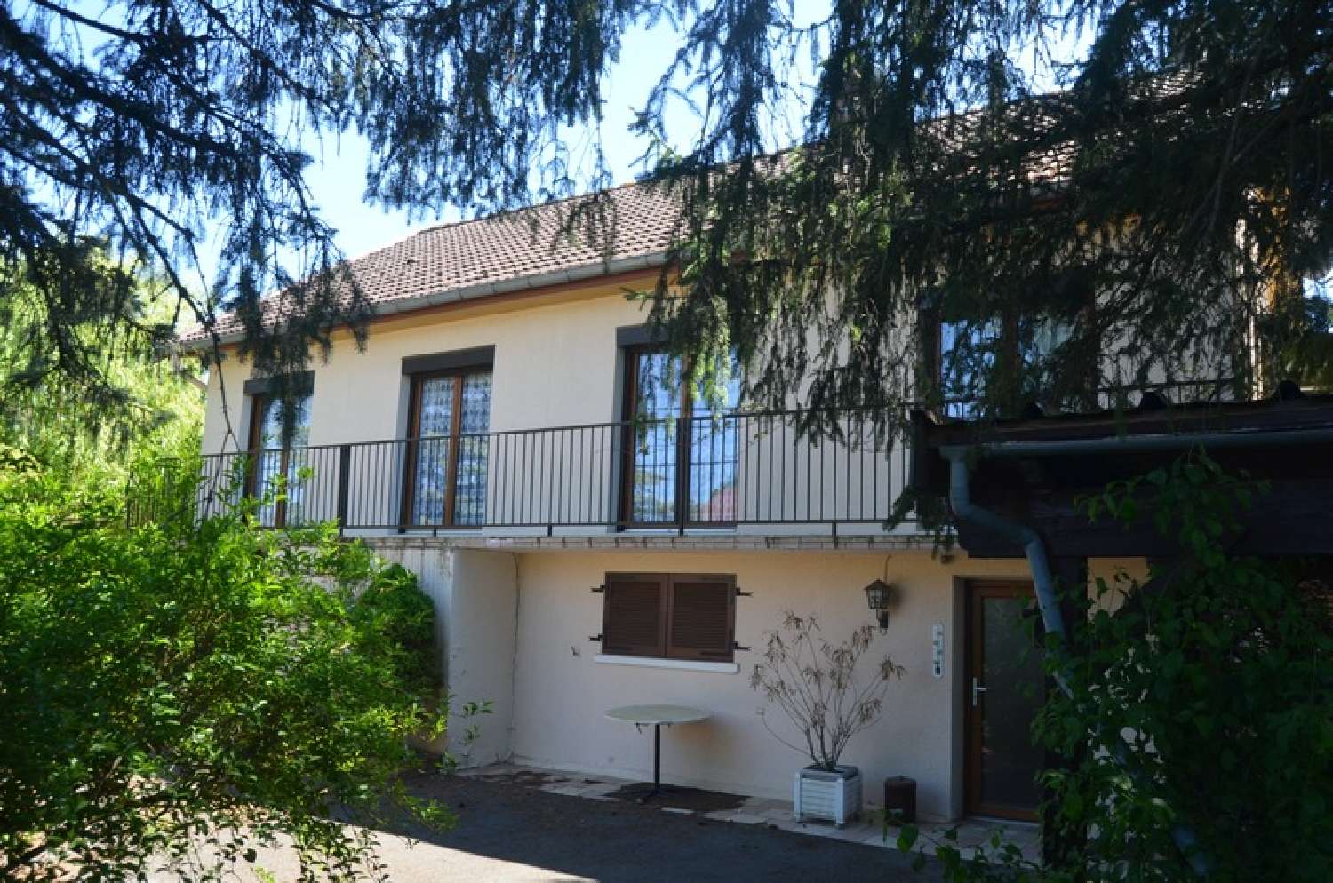 à vendre maison Beaufort Jura 2