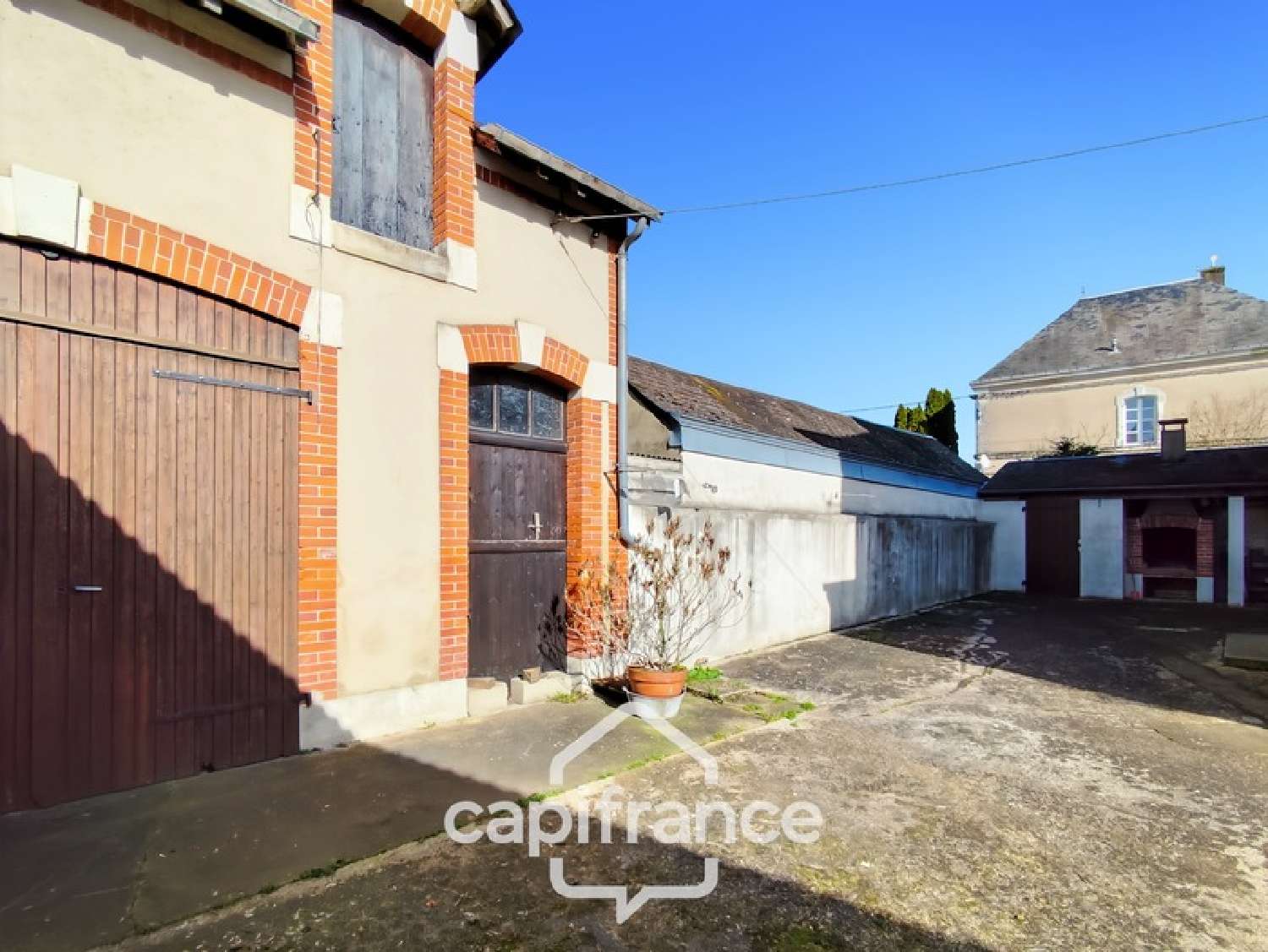  for sale house Bessé-sur-Braye Sarthe 3
