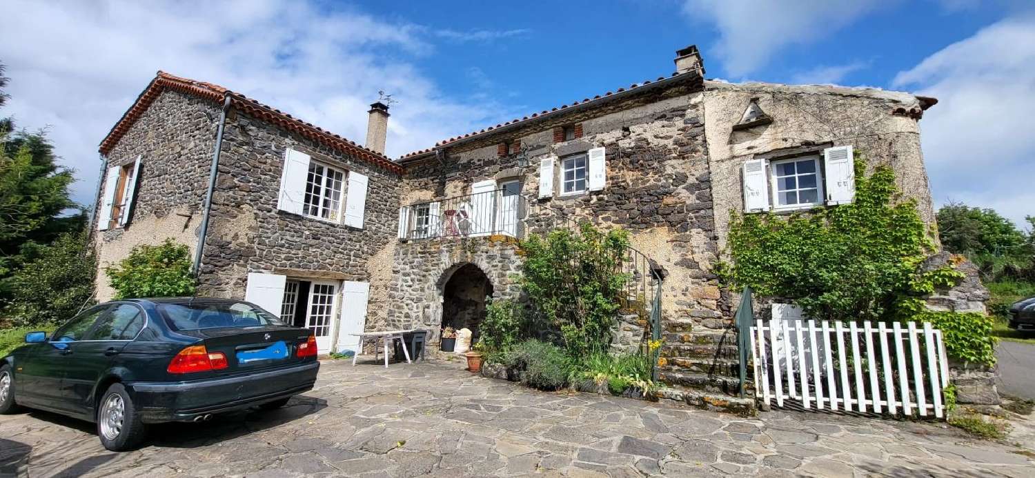  à vendre maison Blesle Haute-Loire 1