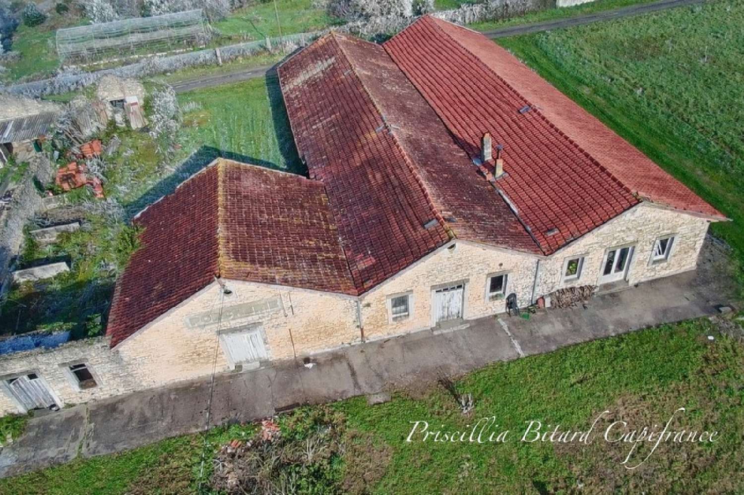 à vendre maison Bords Charente-Maritime 6