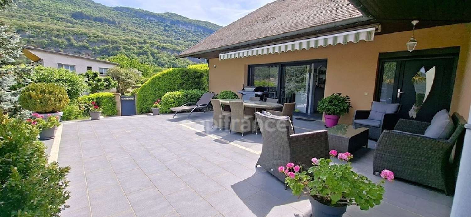  te koop huis Brison-Saint-Innocent Savoie 2