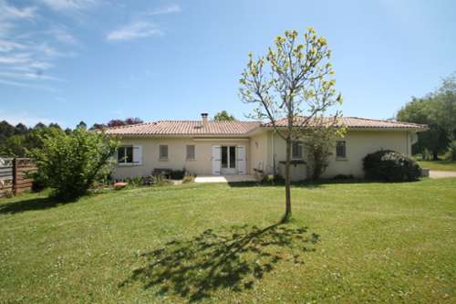 Casteljaloux Lot-et-Garonne huis foto 7328107