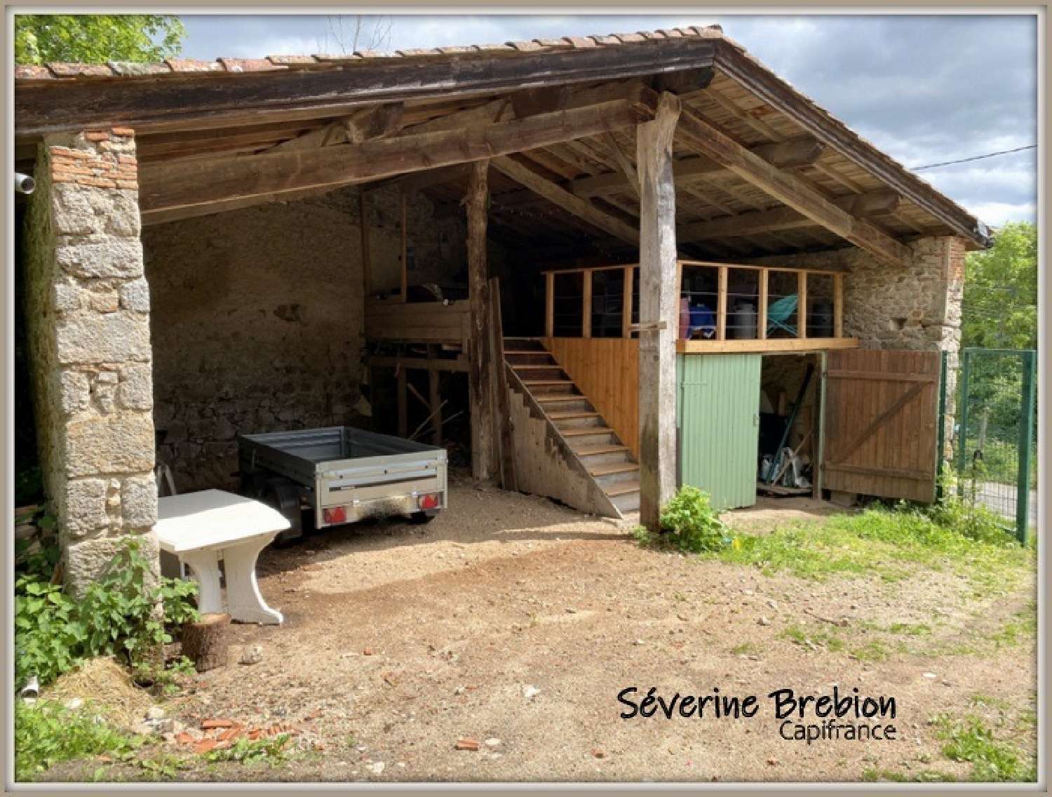  à vendre maison Cervières Loire 2