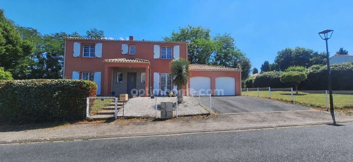 for sale house Chantonnay Vendée 1