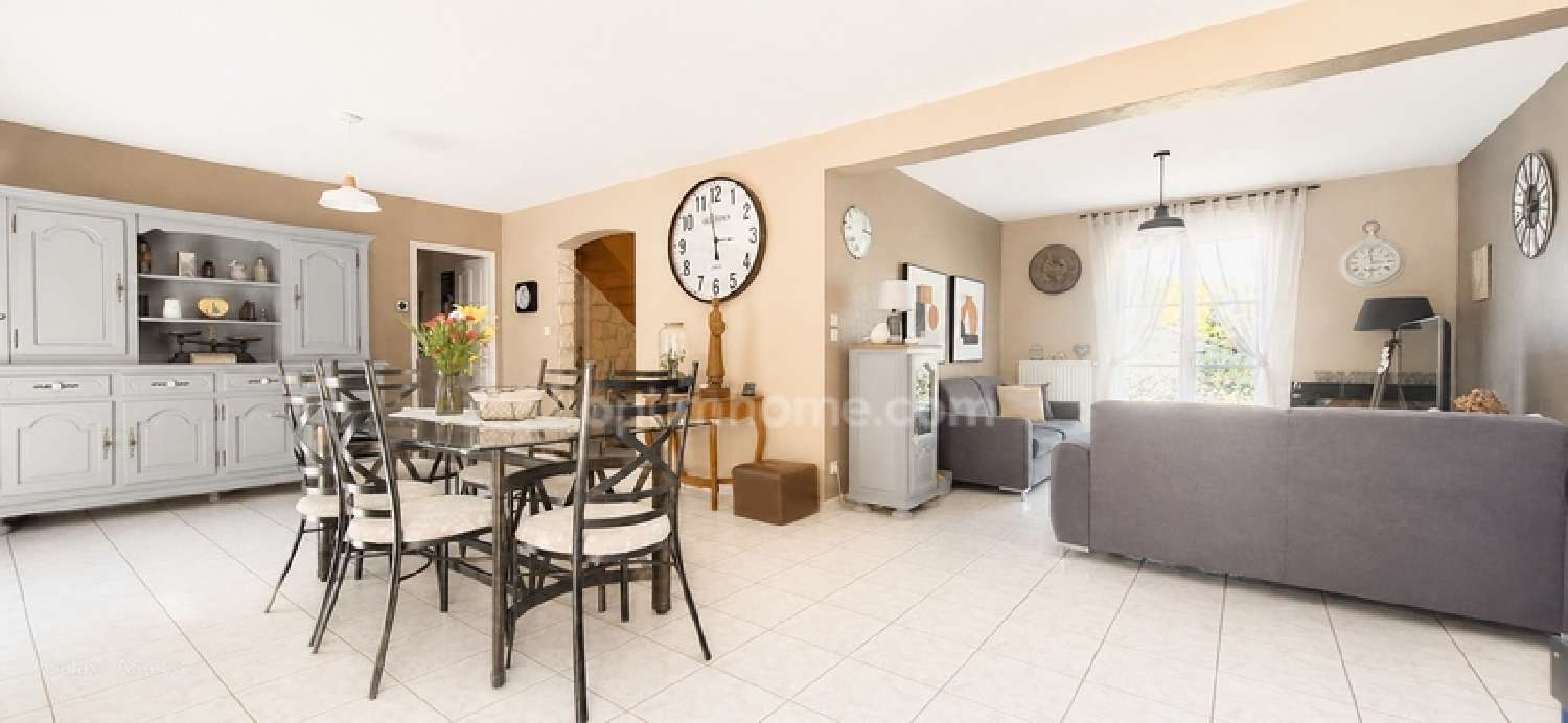 for sale house Chantonnay Vendée 5
