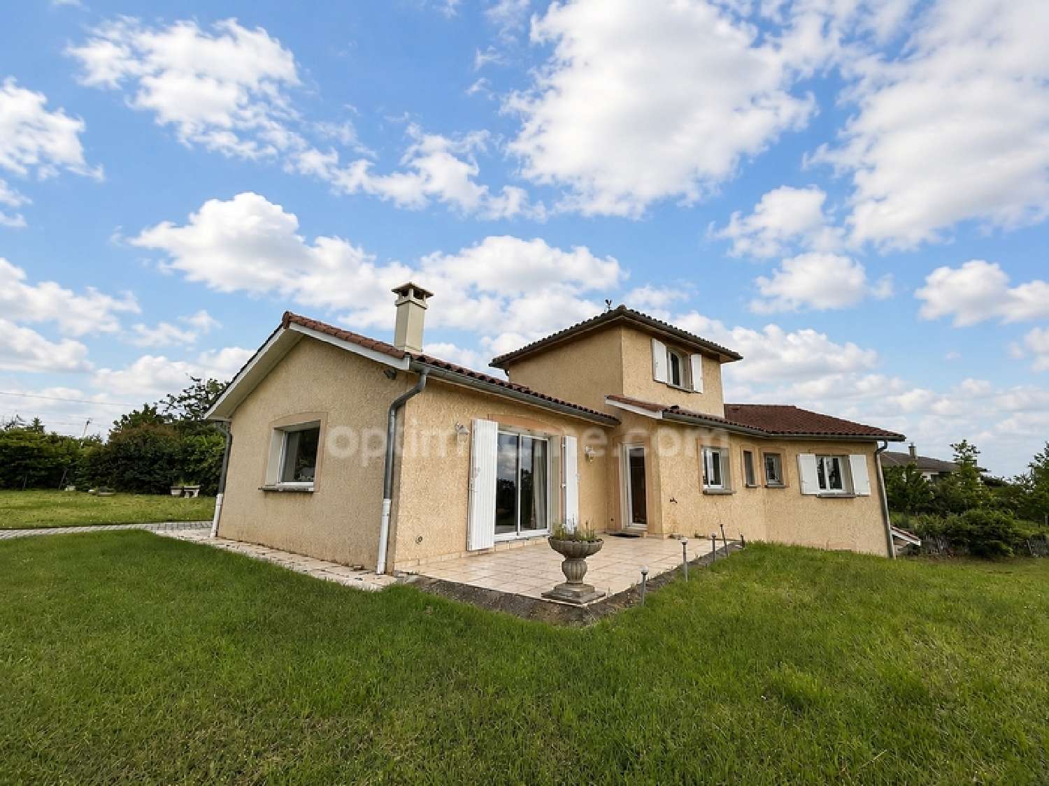 te koop huis Charly Rhône 4